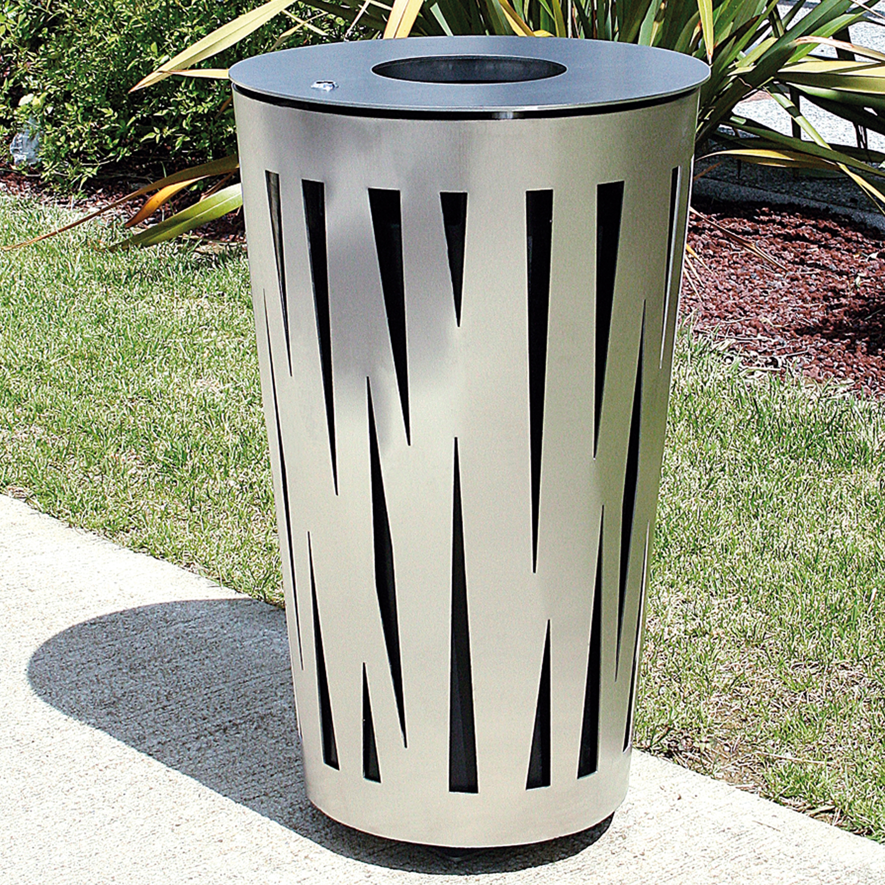 Display product Evolution Bin from manufacturer Univers et Cité - Mobilier urbain