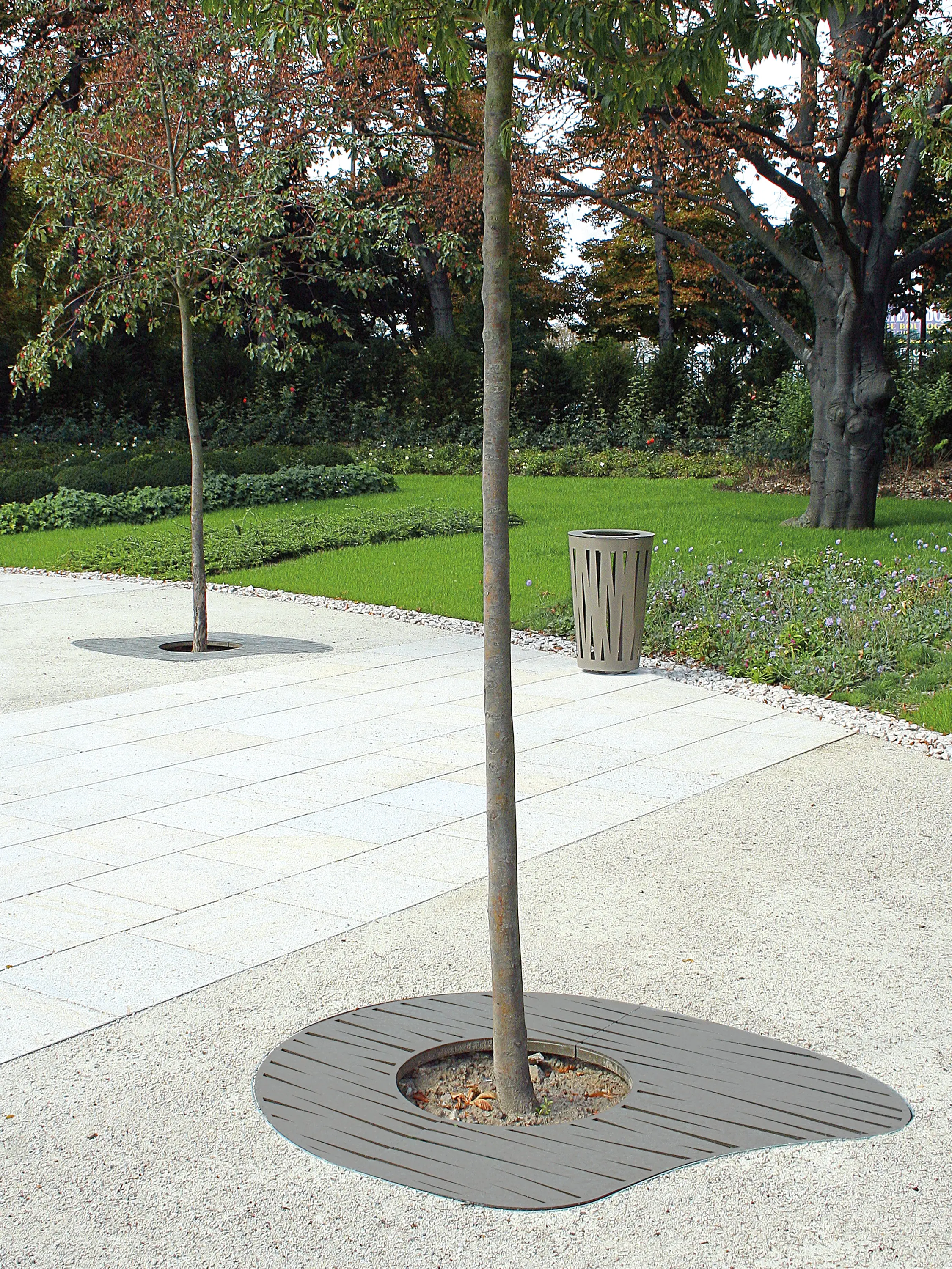 EVOLUTION TREE GRATES - Tree grates / Tree grilles from Univers et Cité ...