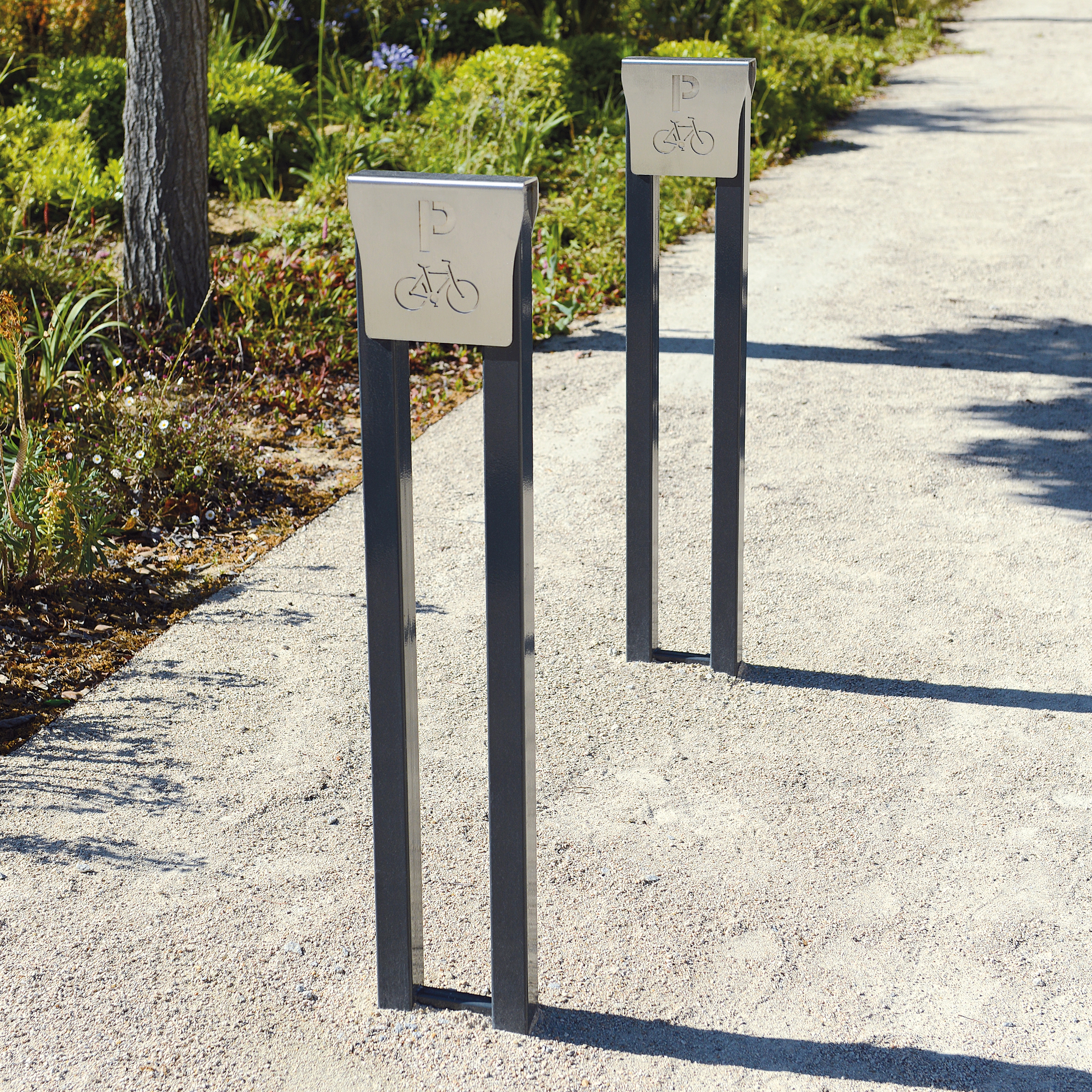 Mostra il prodotto Fusion Bike Rack del produttore Univers et Cité - Mobilier urbain