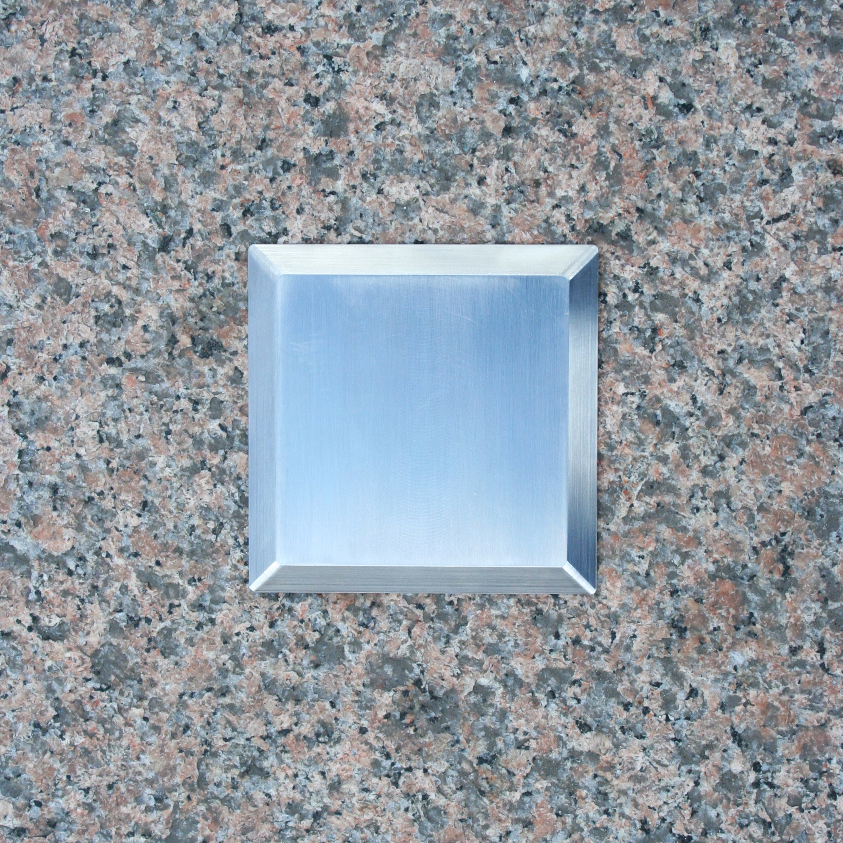 Display product Fusion Studs from manufacturer Univers et Cité - Mobilier urbain