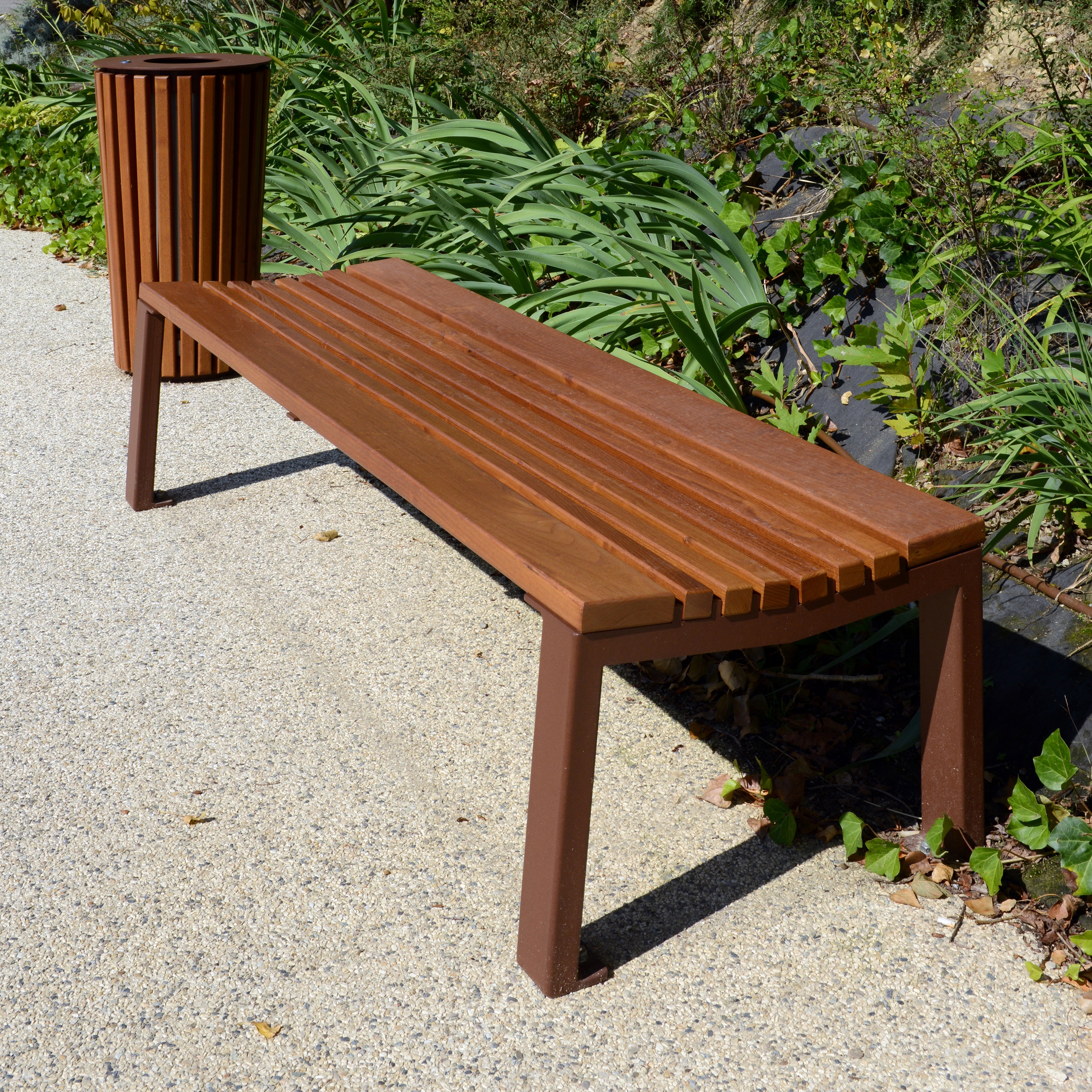 Produkt Nuance Bench seat des Herstellers Univers et Cité - Mobilier urbain anzeigen