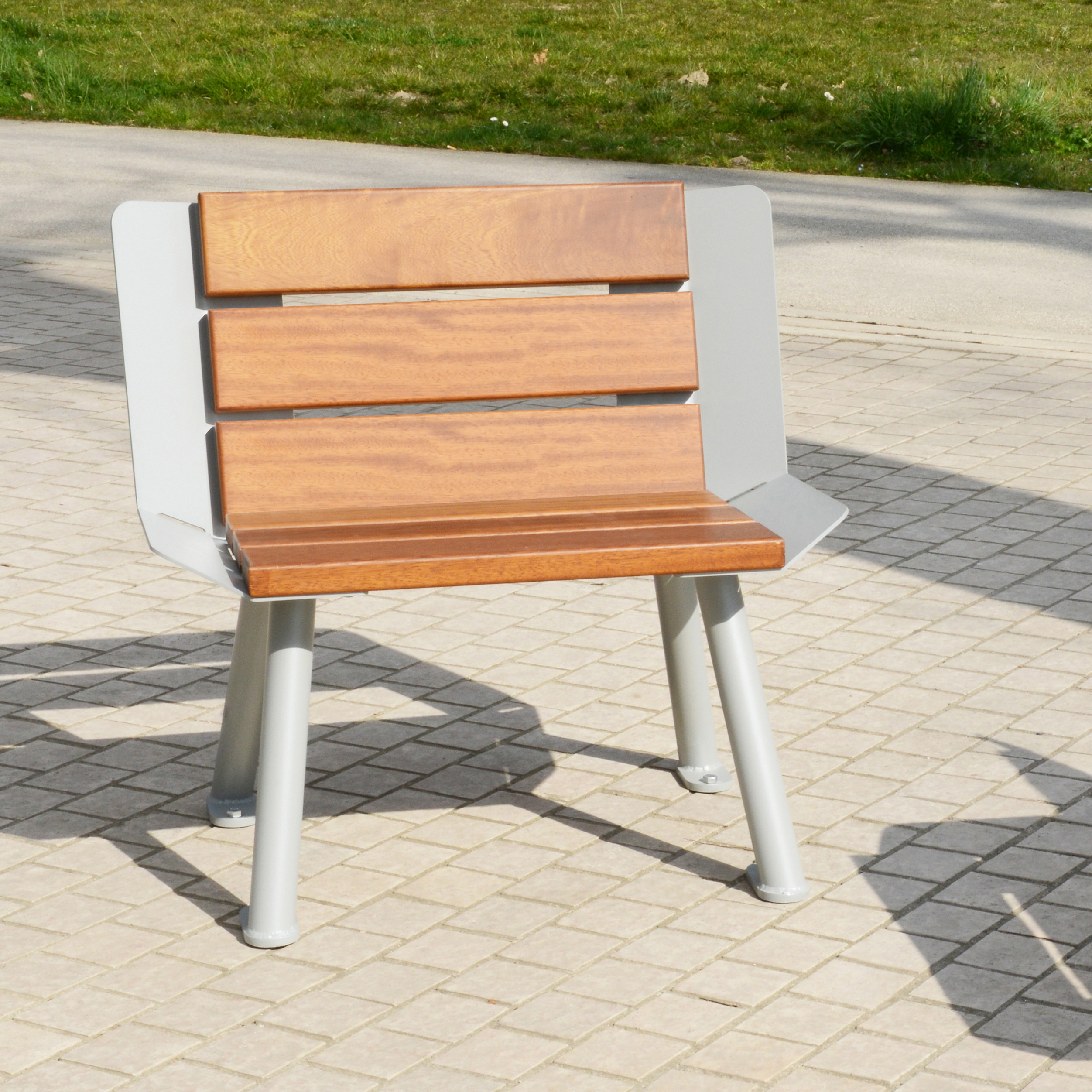 Display product Oria Chair from manufacturer Univers et Cité - Mobilier urbain