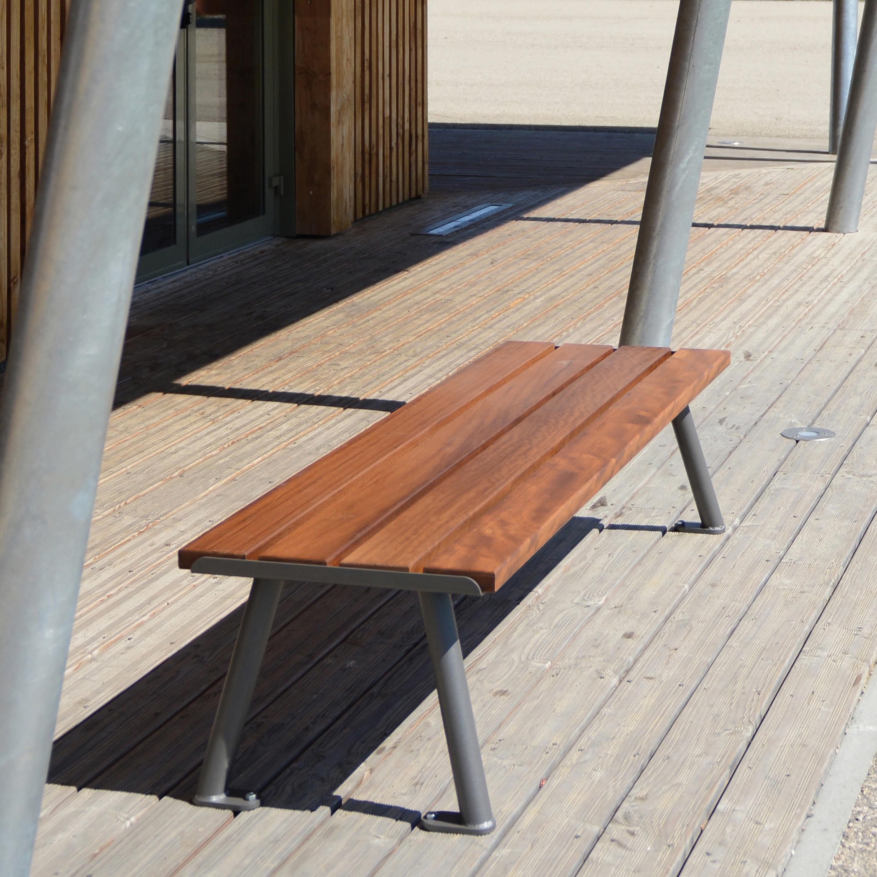Display product Oria  Bench seat from manufacturer Univers et Cité - Mobilier urbain