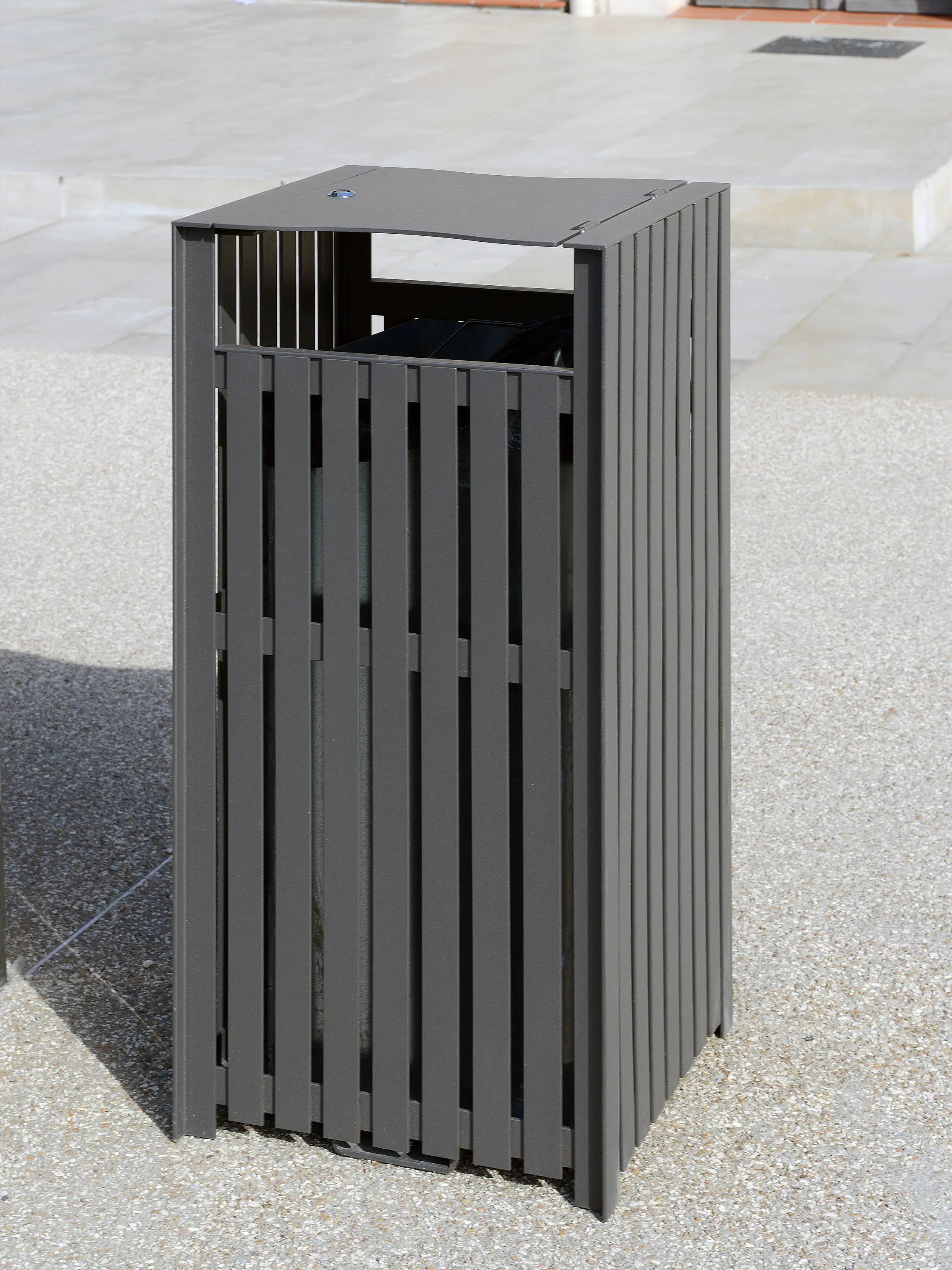 Univers et Cité - Mobilier urbain - Synergie Bin