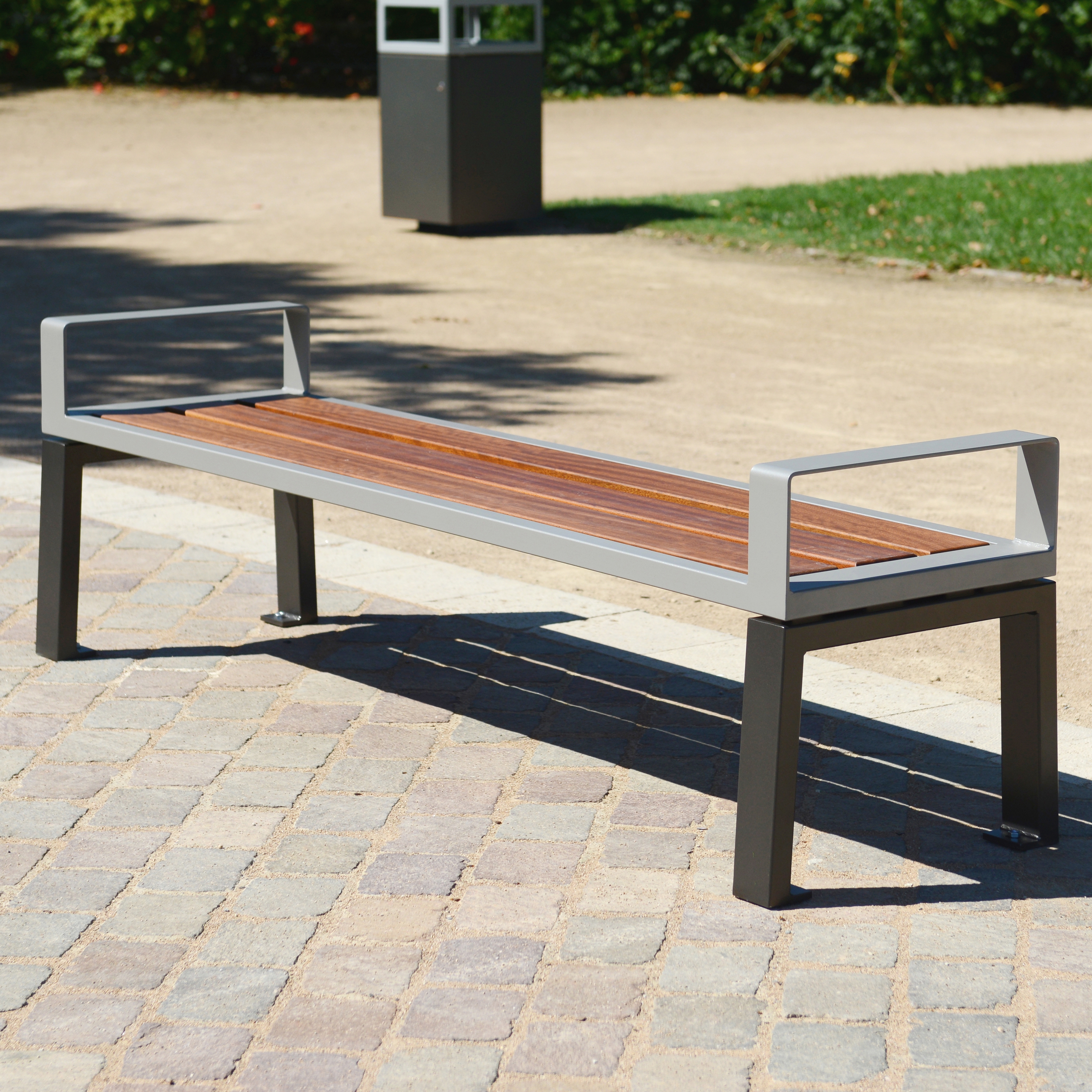 Mostrar el producto Banqueta Zéo del fabricante Univers et Cité - Mobilier urbain