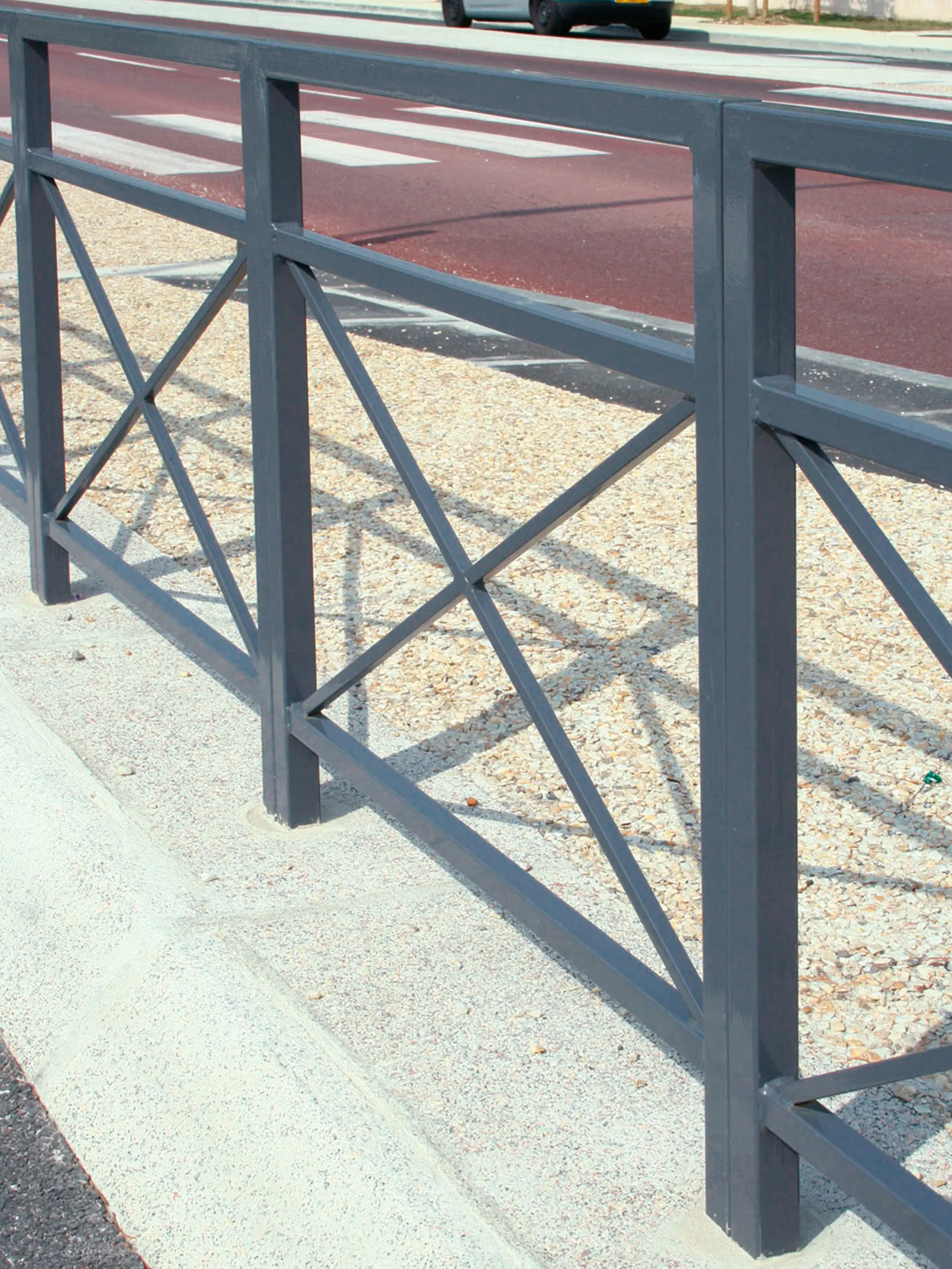 Univers et Cité - Mobilier urbain - Zéo Barrier