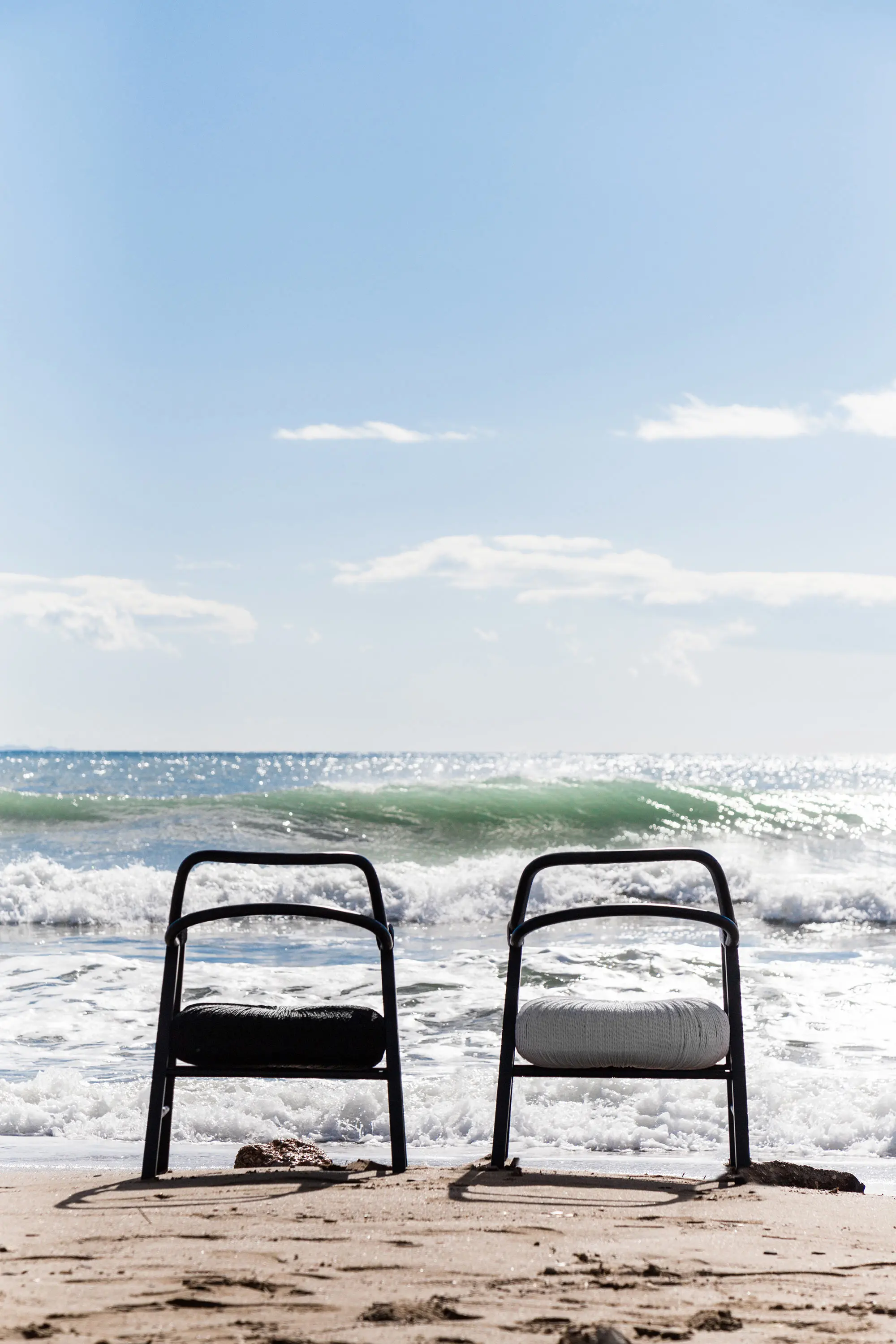 MARY& - Float Armchair - rattan