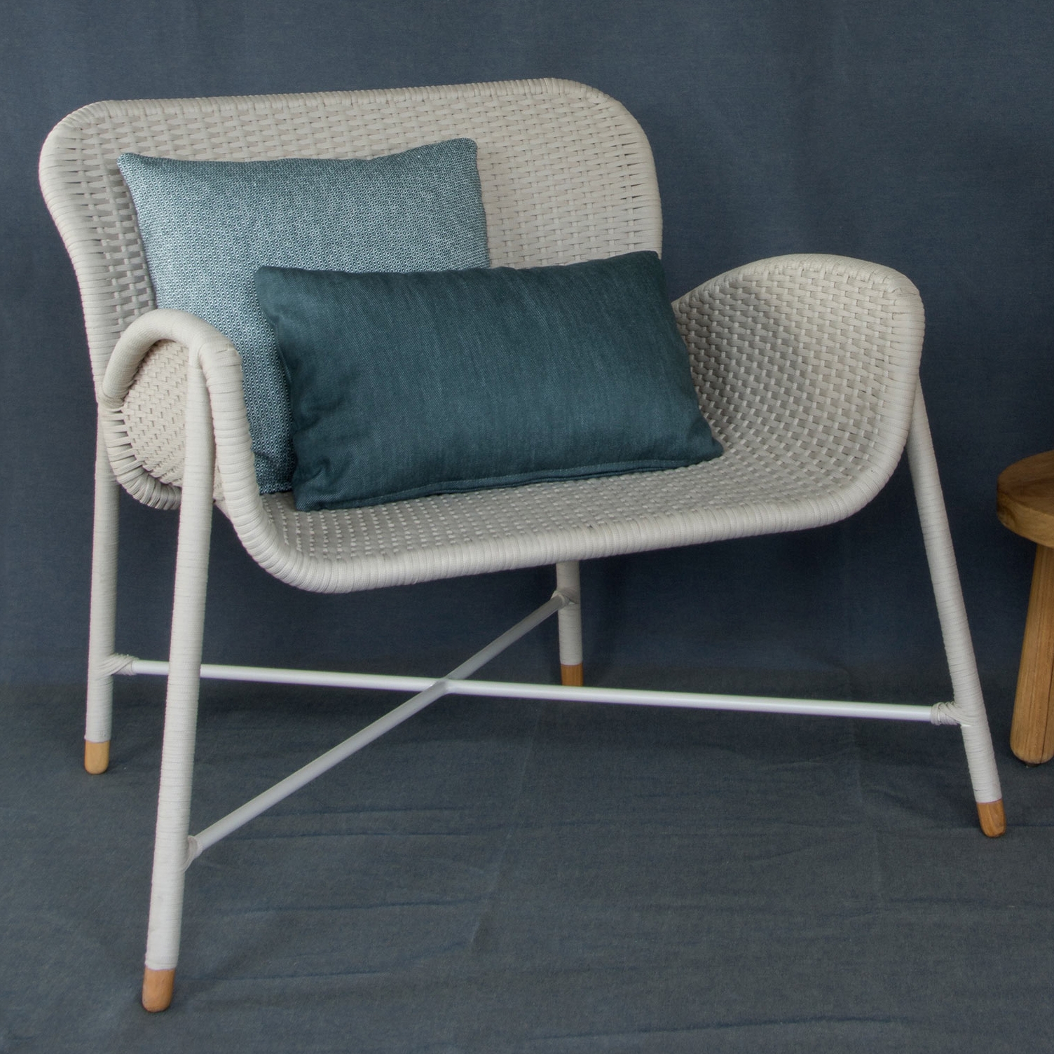 Mostra il prodotto Rain Armchair - rope/aluminium del produttore MARY&