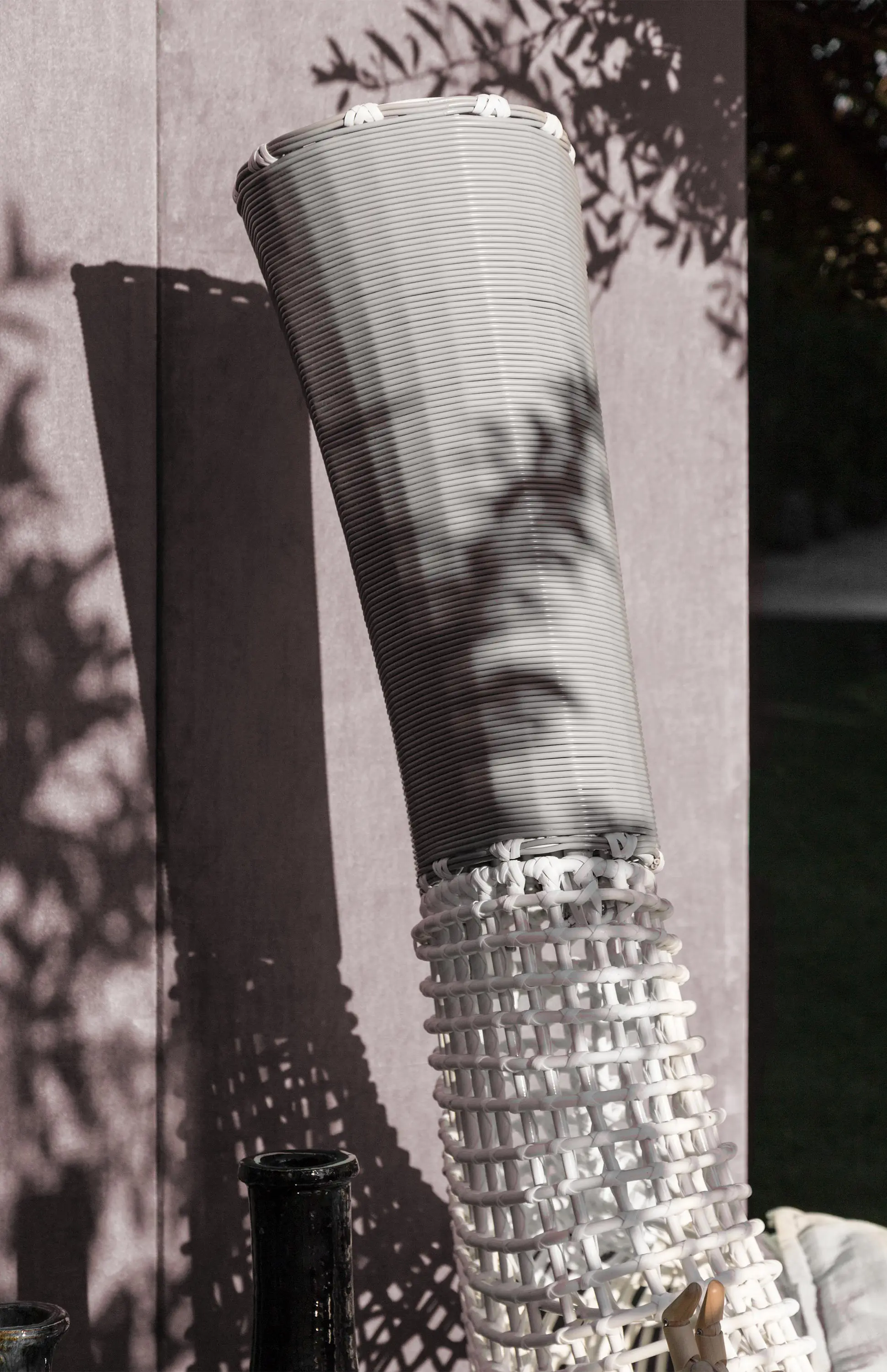 MARY& - The Wonder Lounge