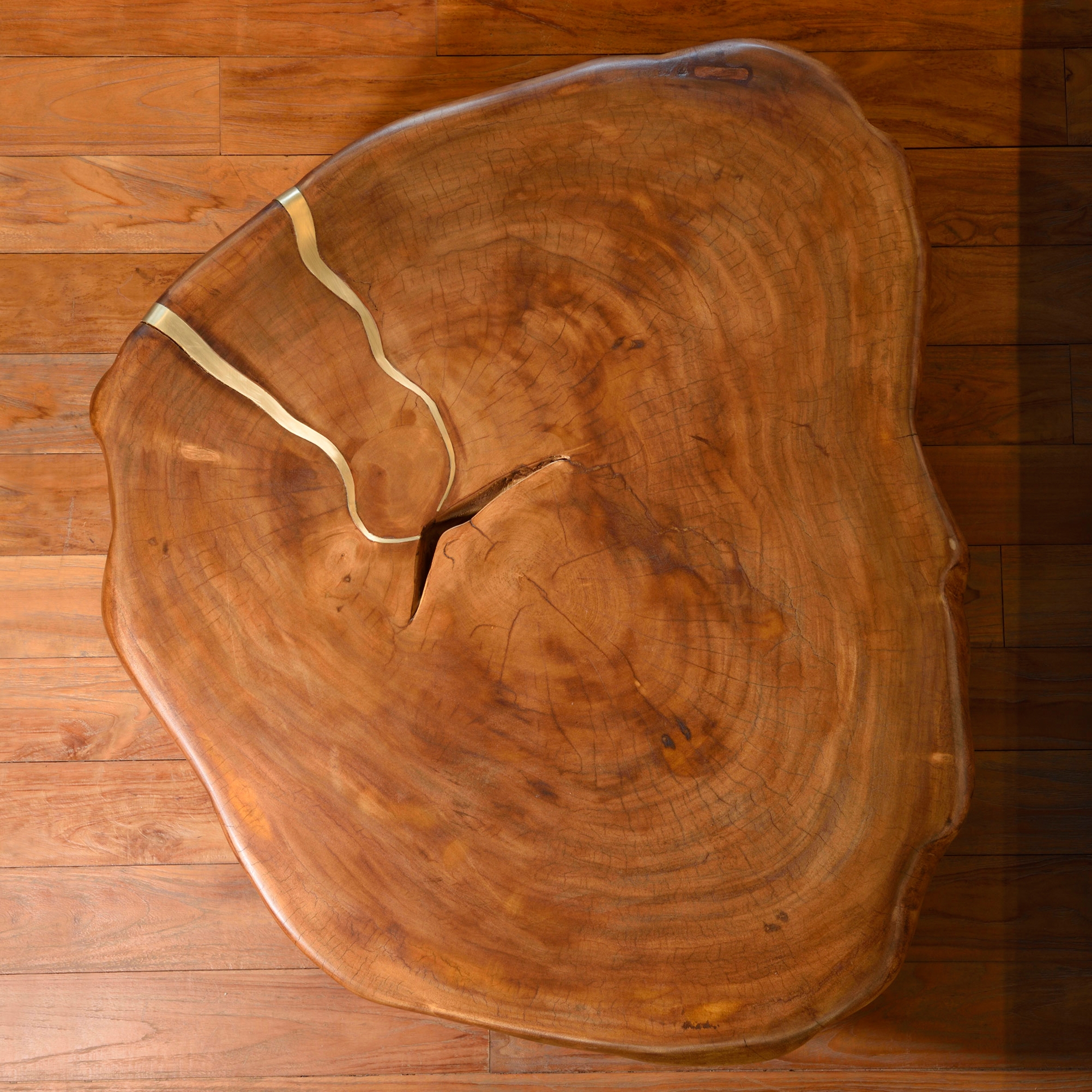 Afficher le produit mary's design mood | Side Table slice - suar du fabricant MARY&