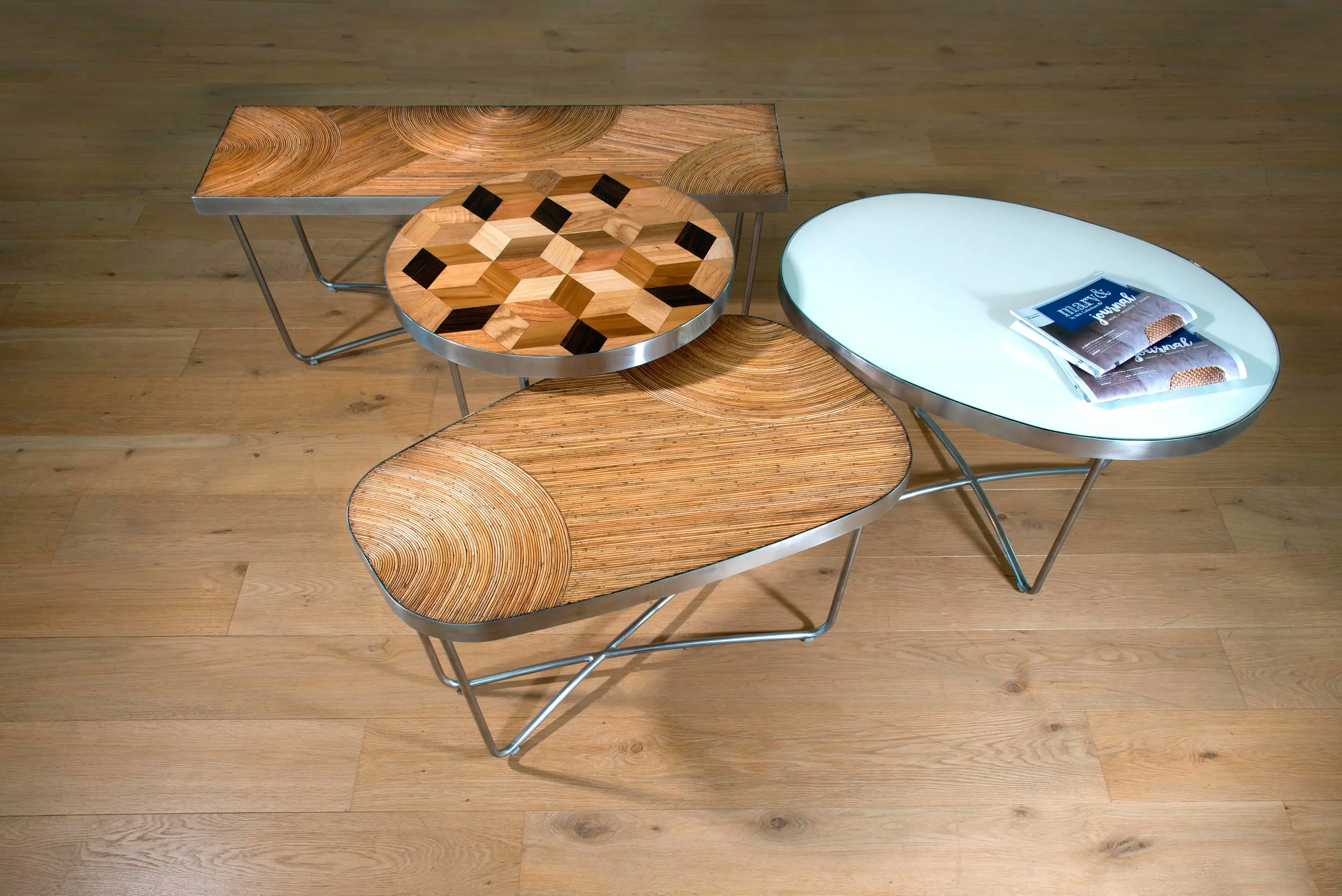 MARY& - mary's design mood | Cross Side Table - inox