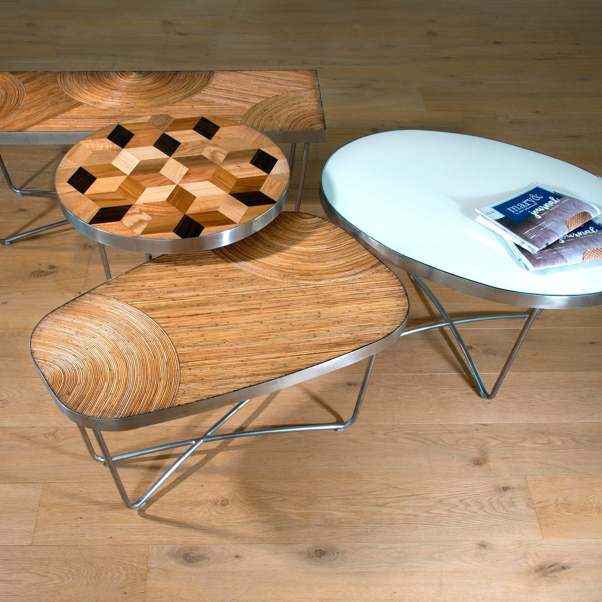 Display product mary's design mood | Cross Side Table - inox from manufacturer MARY&