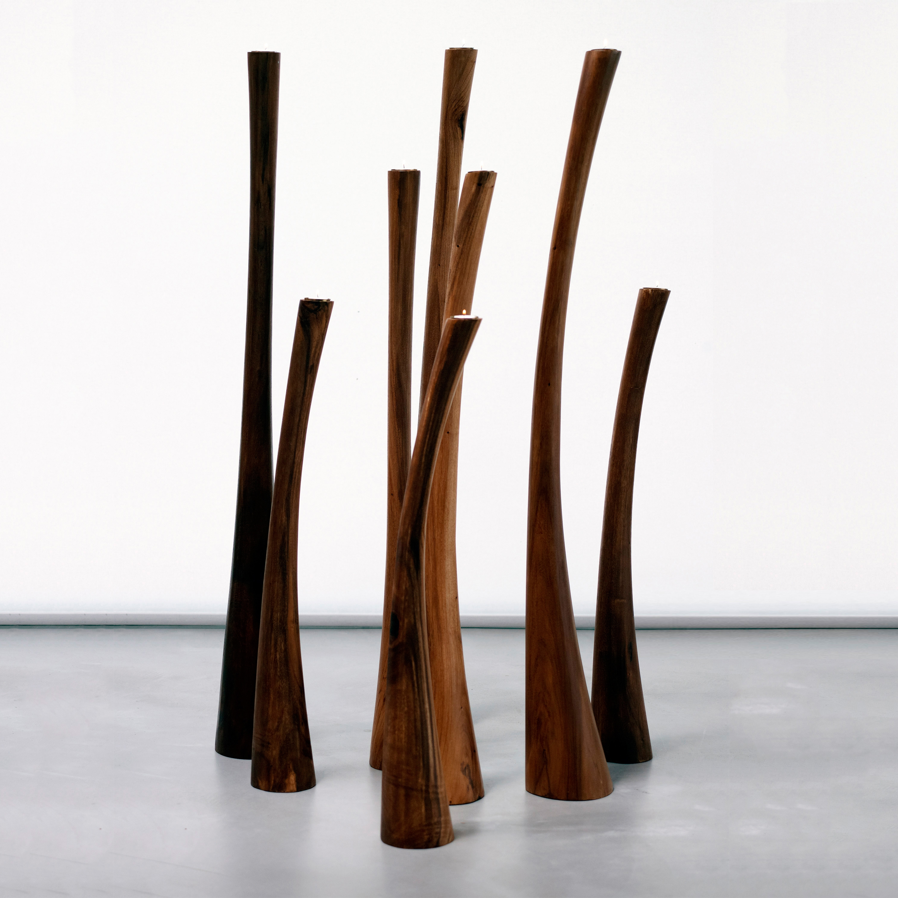 Mostra il prodotto mary's objects mood | Candle Holders - suar del produttore MARY&