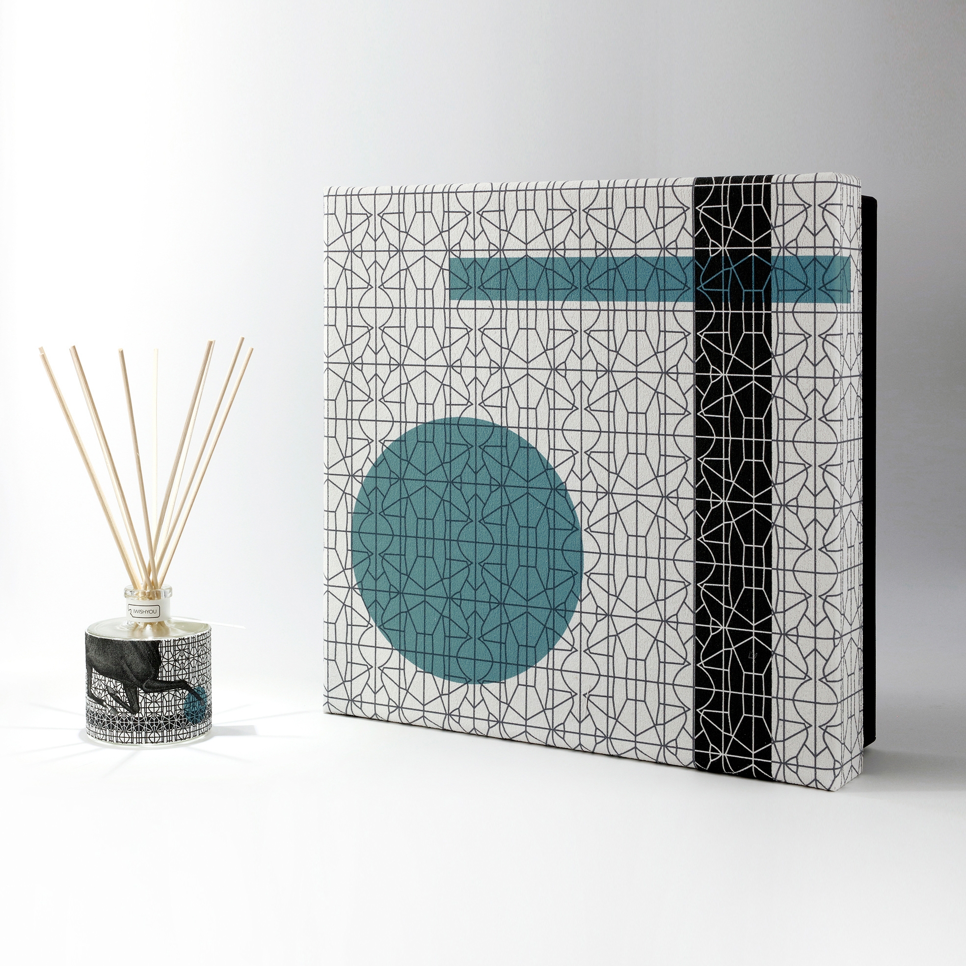 Mostrar el producto HERE & NOW | Premium Uva e Mirtilli del fabricante IWISHYOU