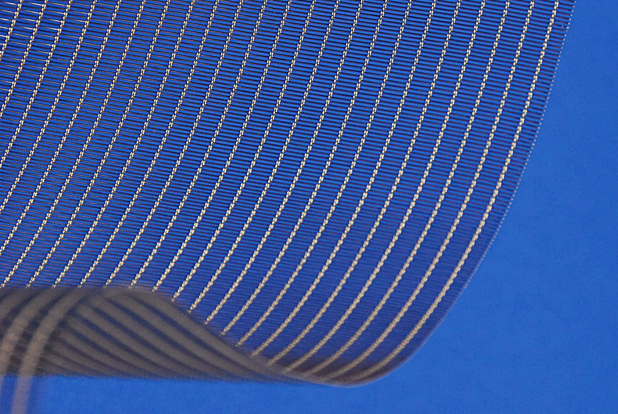 gallery-slide-0