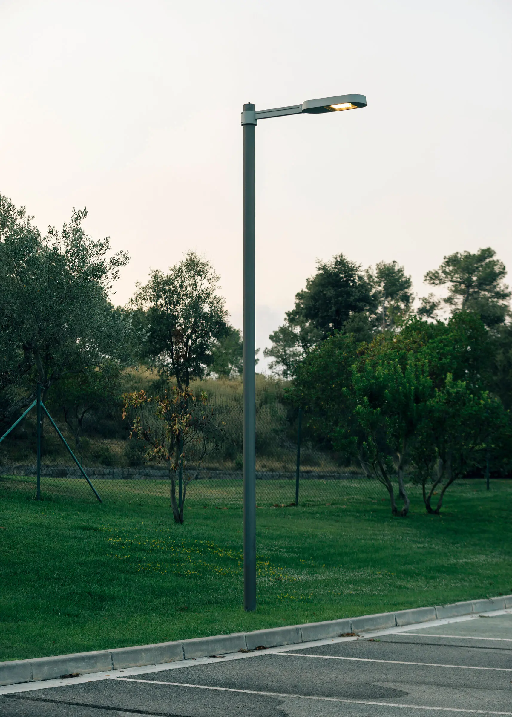 Urbidermis - Candela | Iluminación en columna