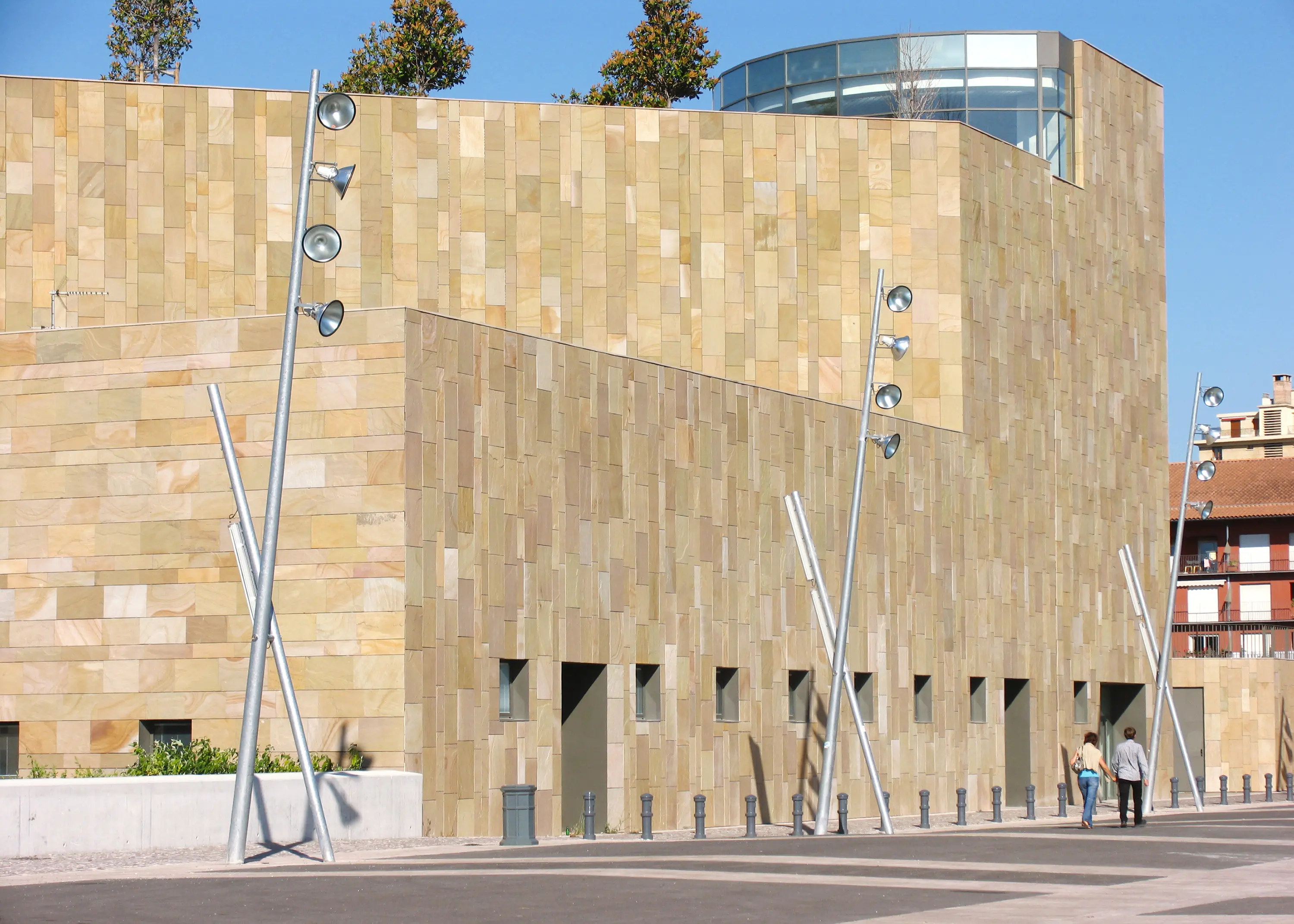 Urbidermis - Sara | Farolas urbanas