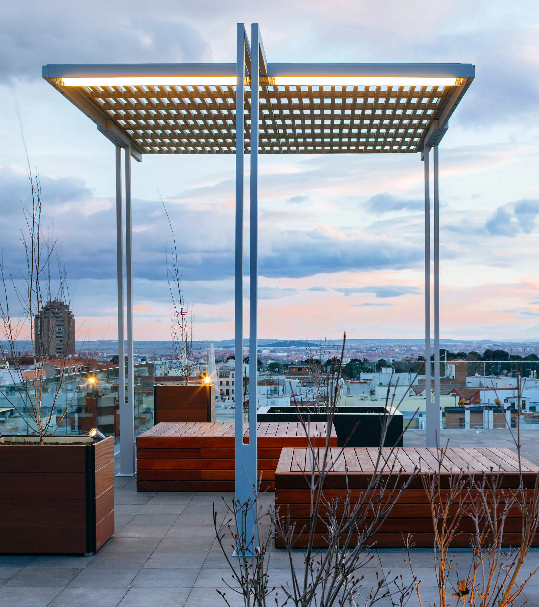 Urbidermis - Vía Láctea | Pérgola