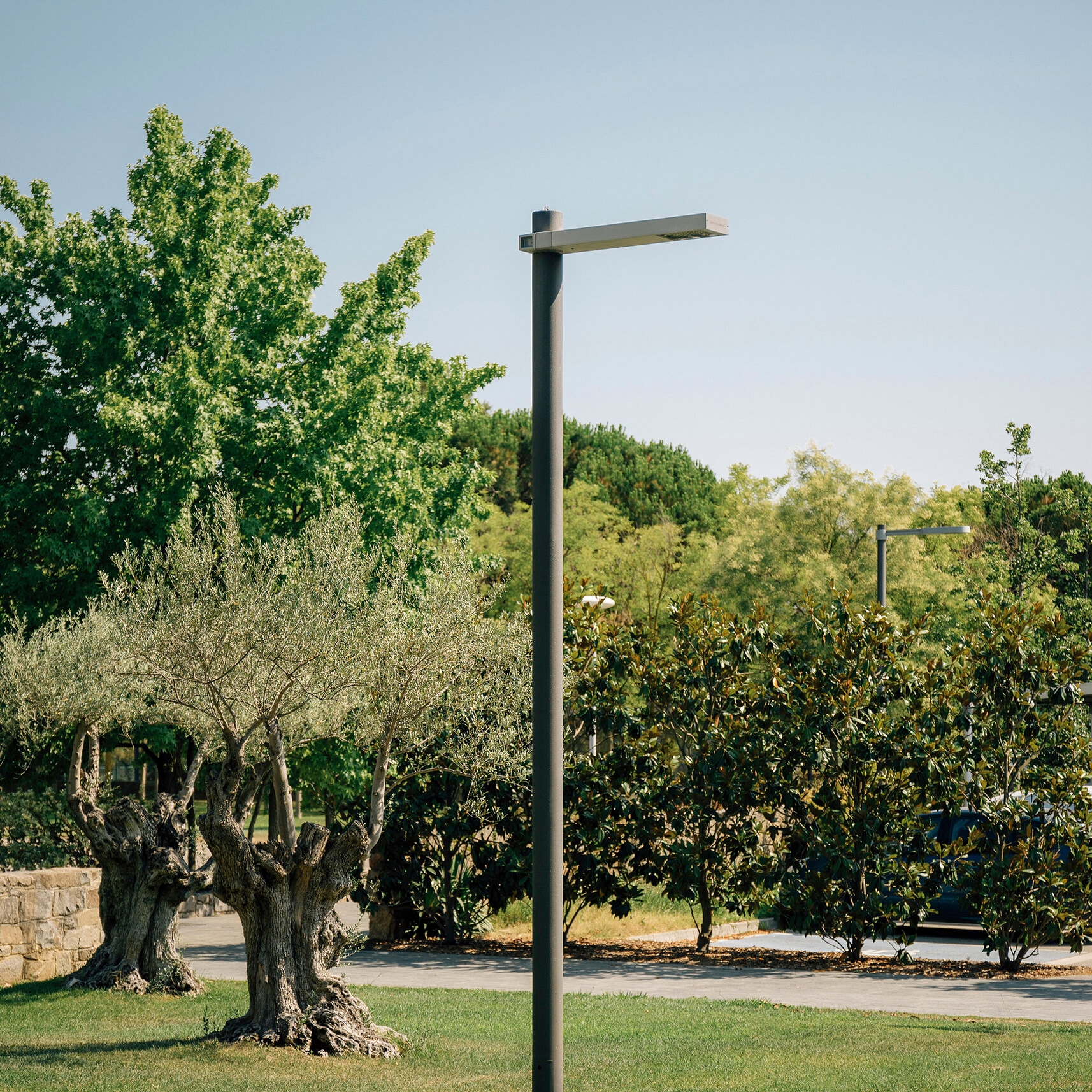 Display product Rama | Column lighting from manufacturer Urbidermis