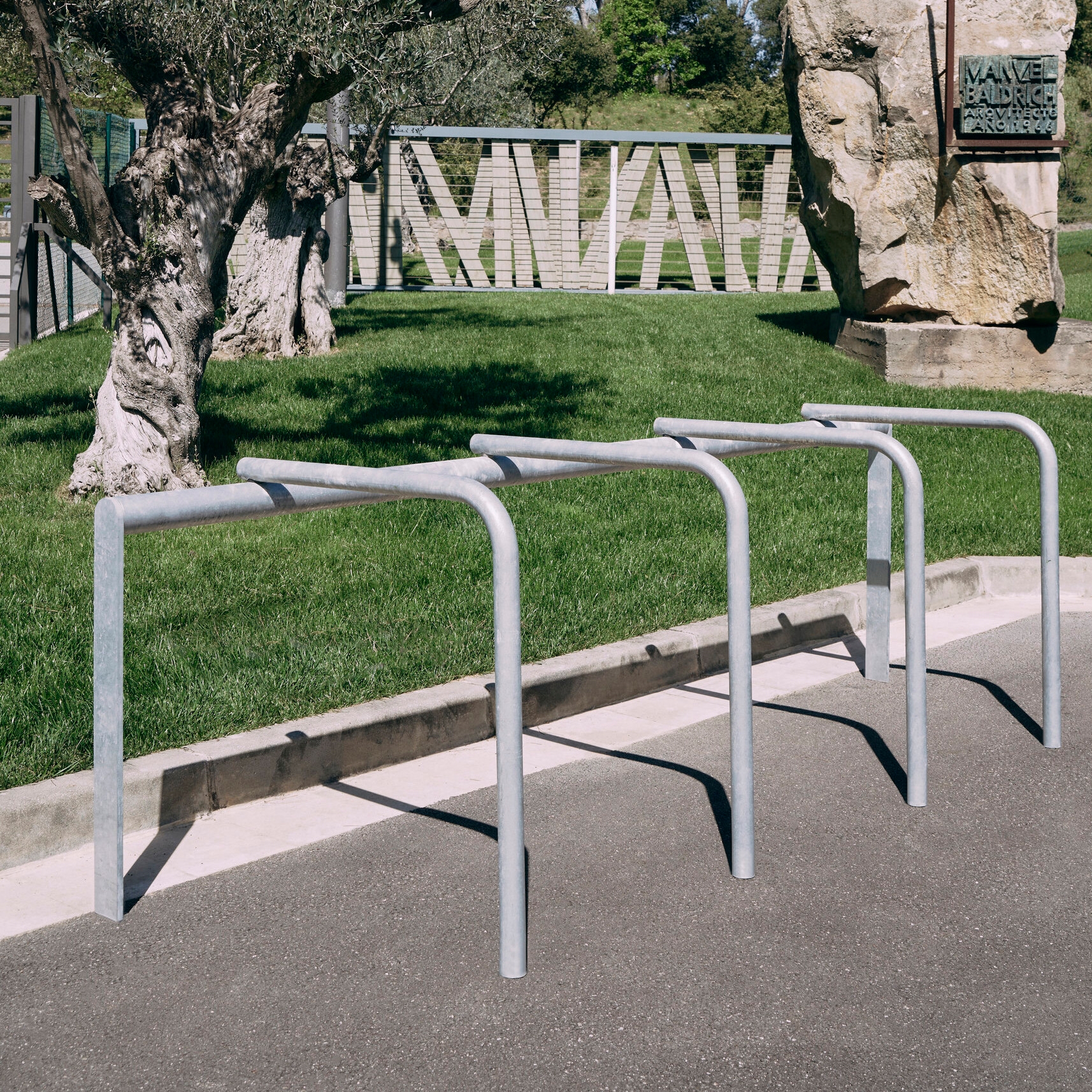 Display product Bicilínea U | Bicycle rack from manufacturer Urbidermis