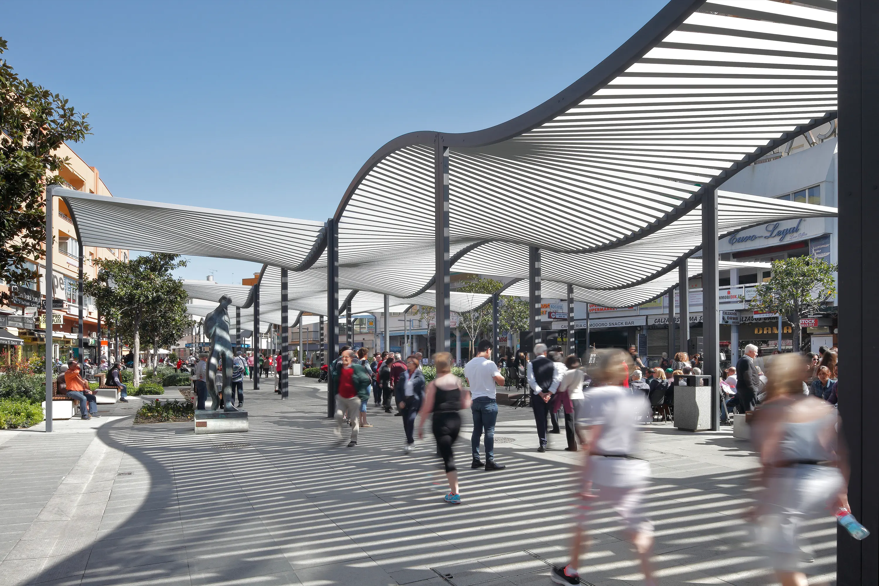 Urbidermis - Onda | Laubengänge