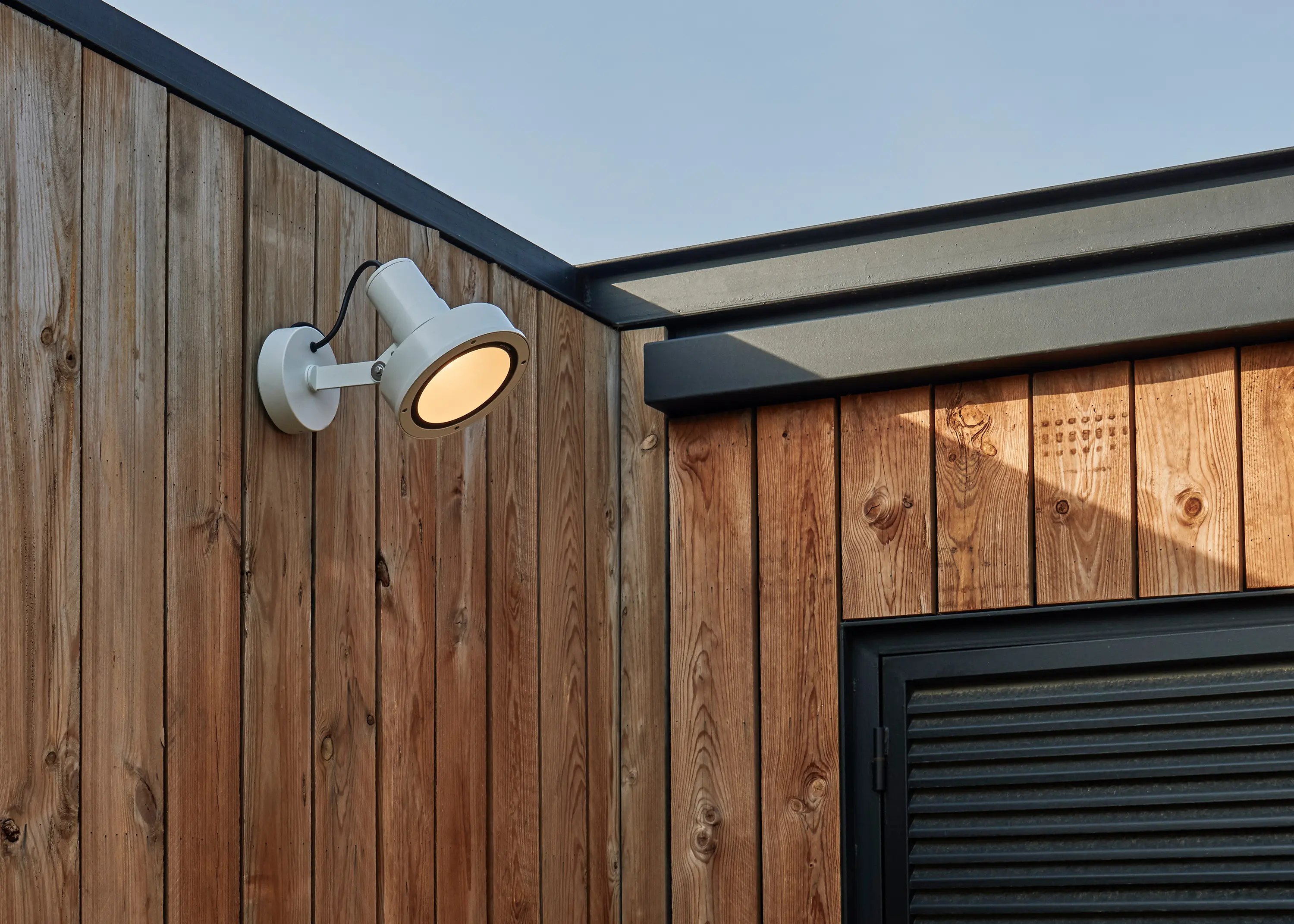 Urbidermis - Arne S | Outdoor wall lamps