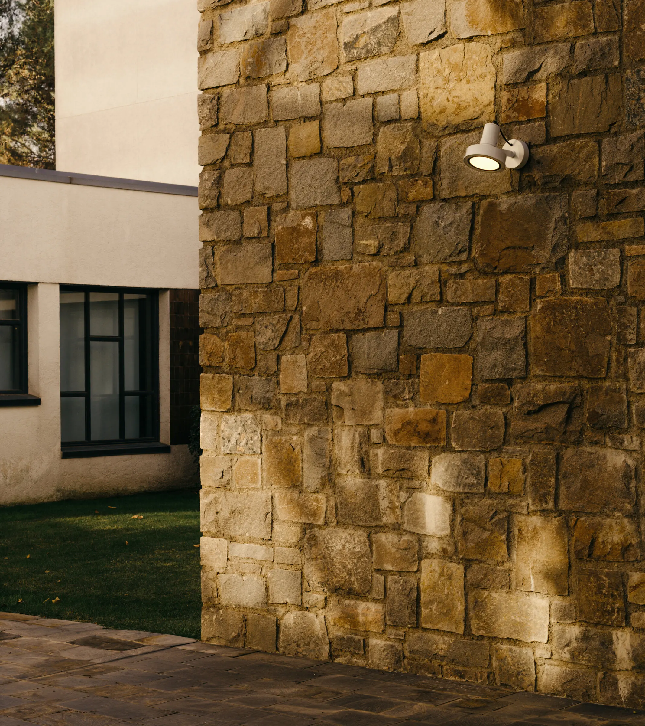 Urbidermis - Arne S | Outdoor wall lamps