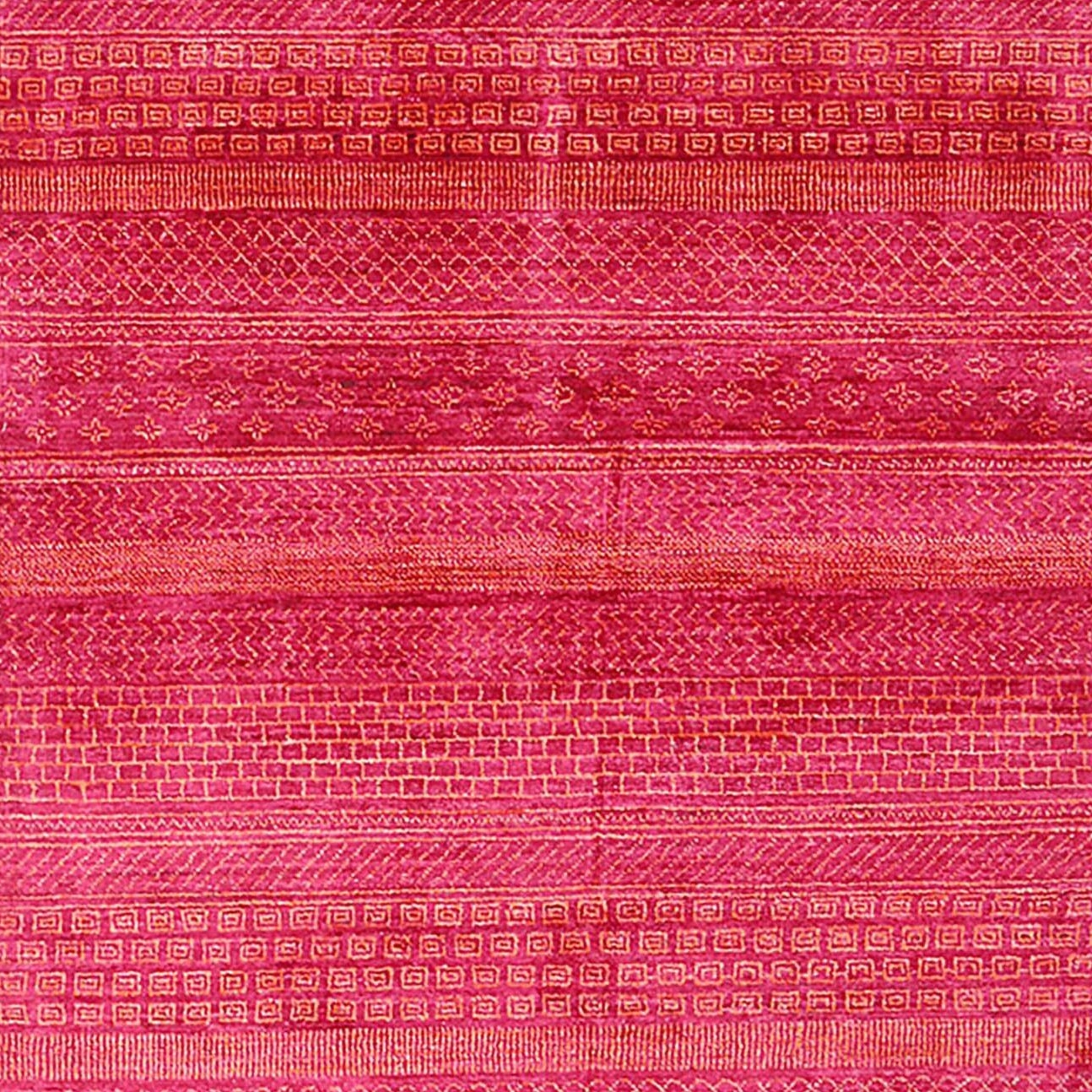 Mostrar el producto Royal Lines del fabricante Knotique