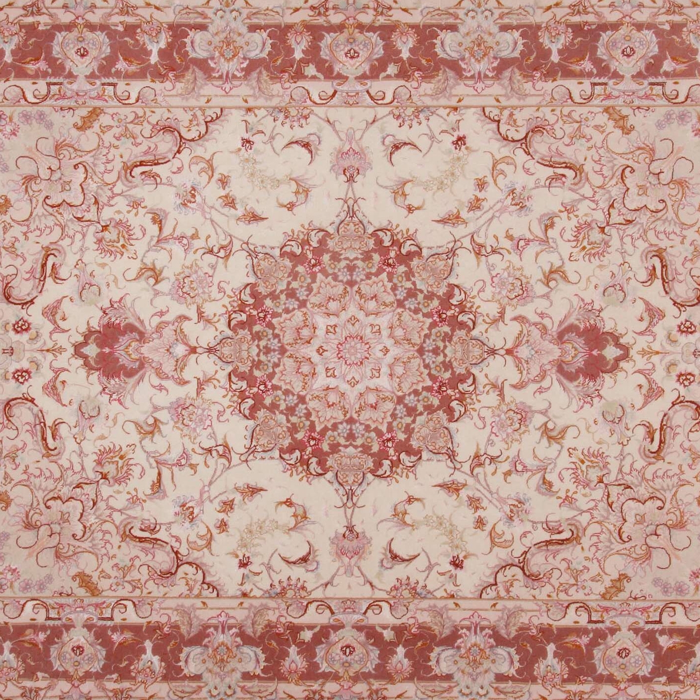 Display product Tabriz Fein from manufacturer Knotique