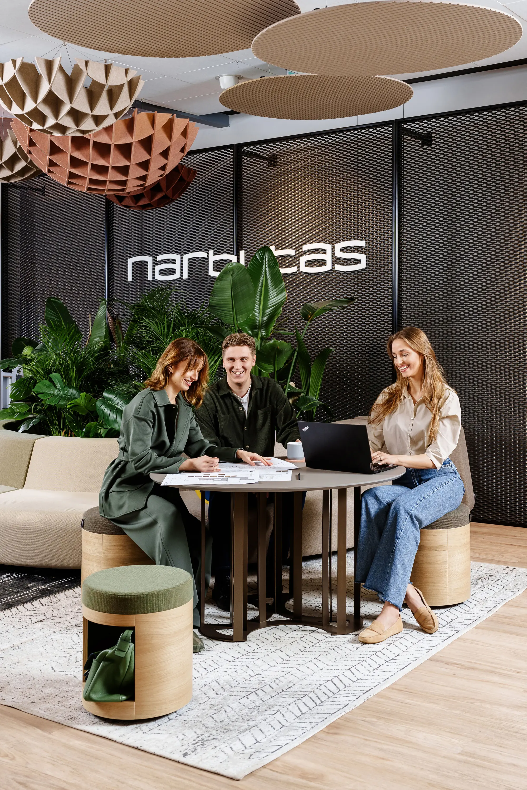 Narbutas - ZooZoo Meeting Table