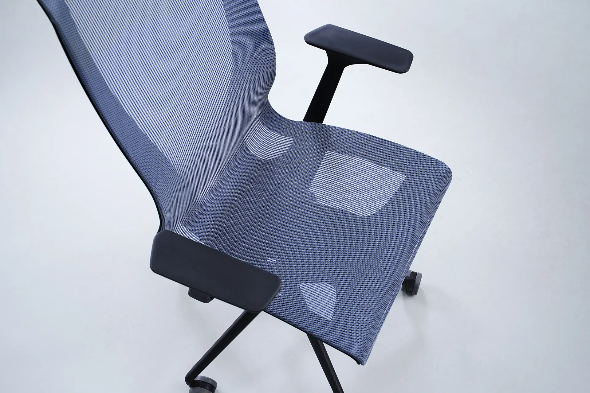 Narbutas - D-Chair Task Chair
