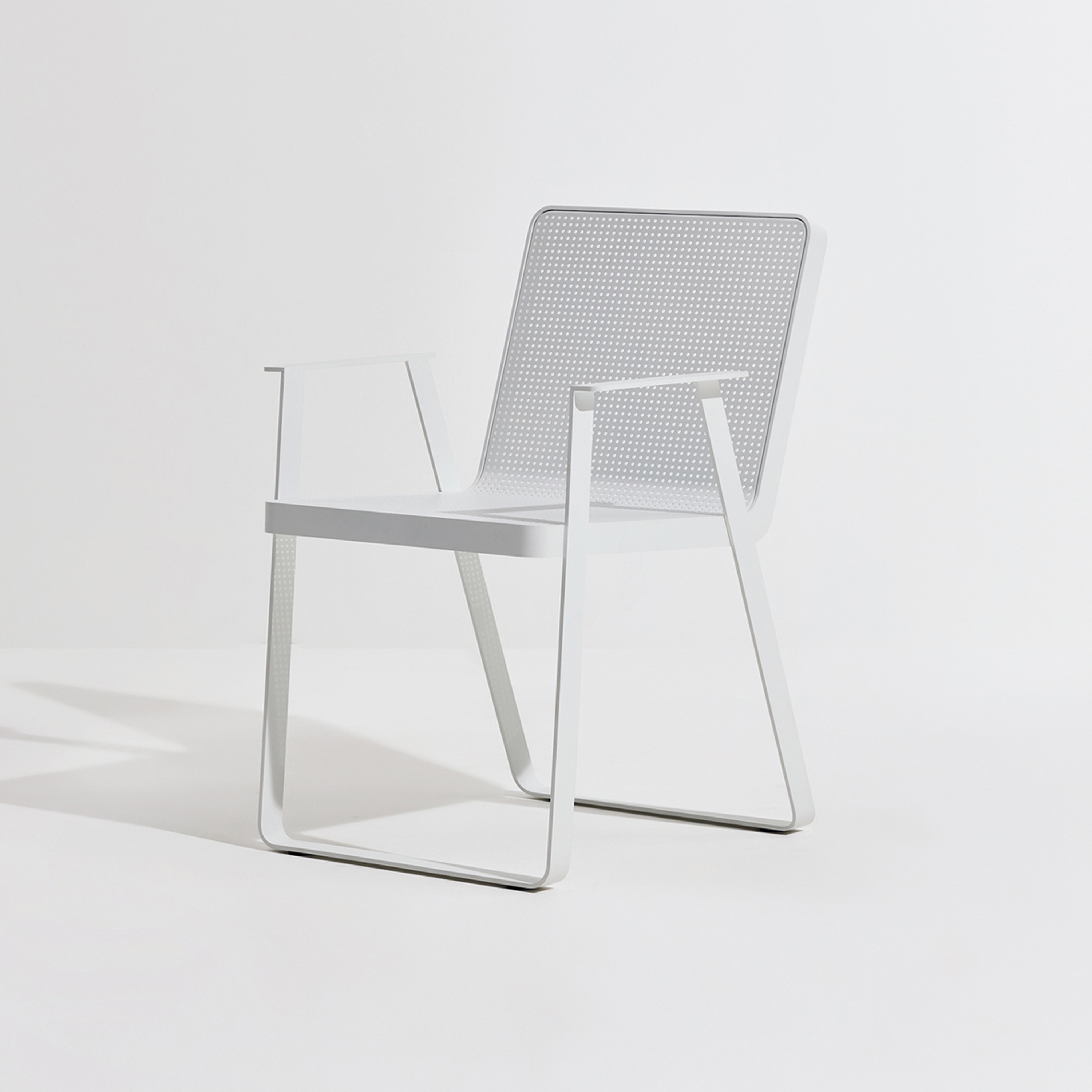 Mostra il prodotto Makemake | Sedia Braccioli (Alluminio) del produttore Terraforma