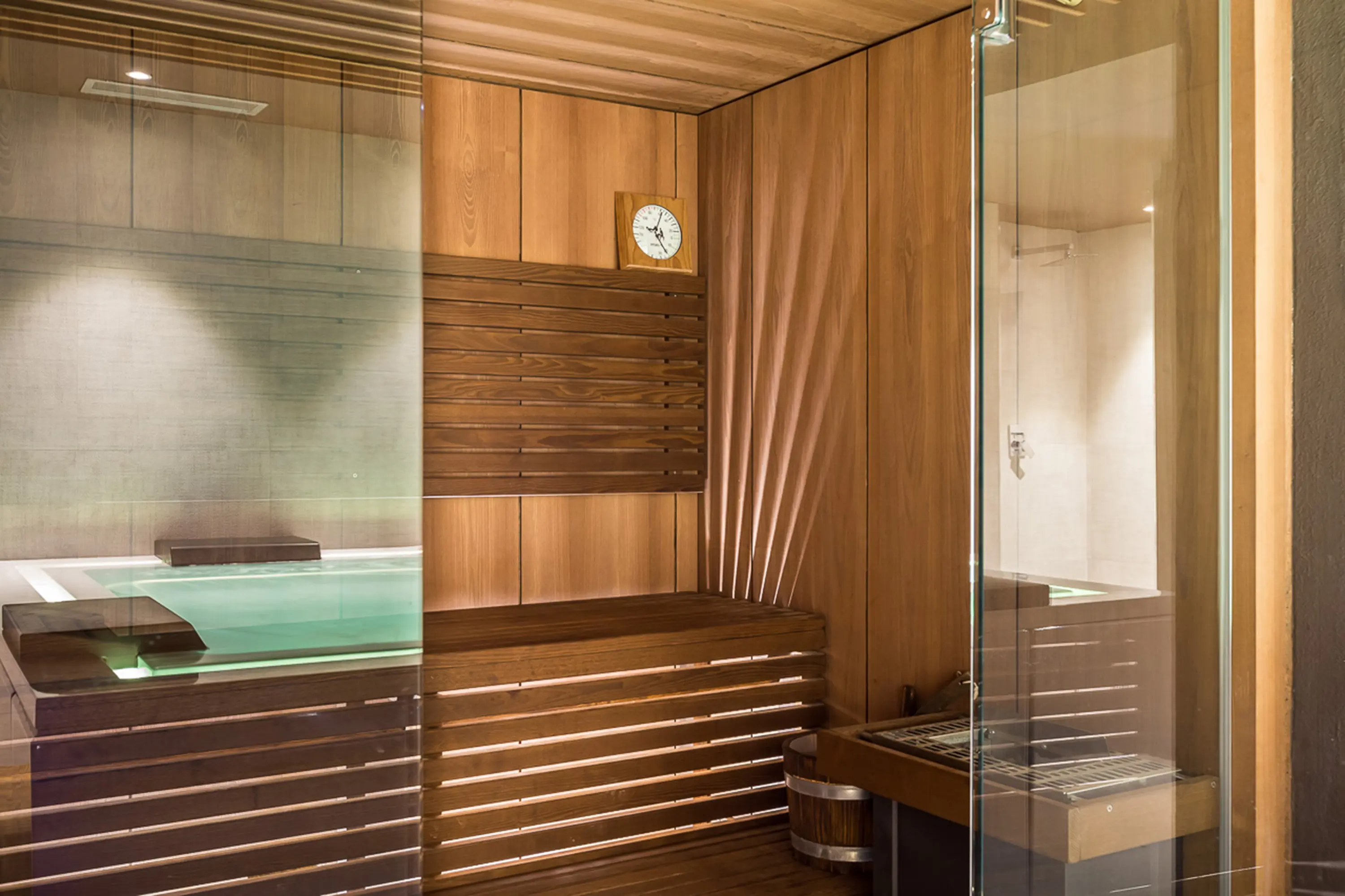 Carmenta | The Wellness Industry - Sensation Sauna Medium