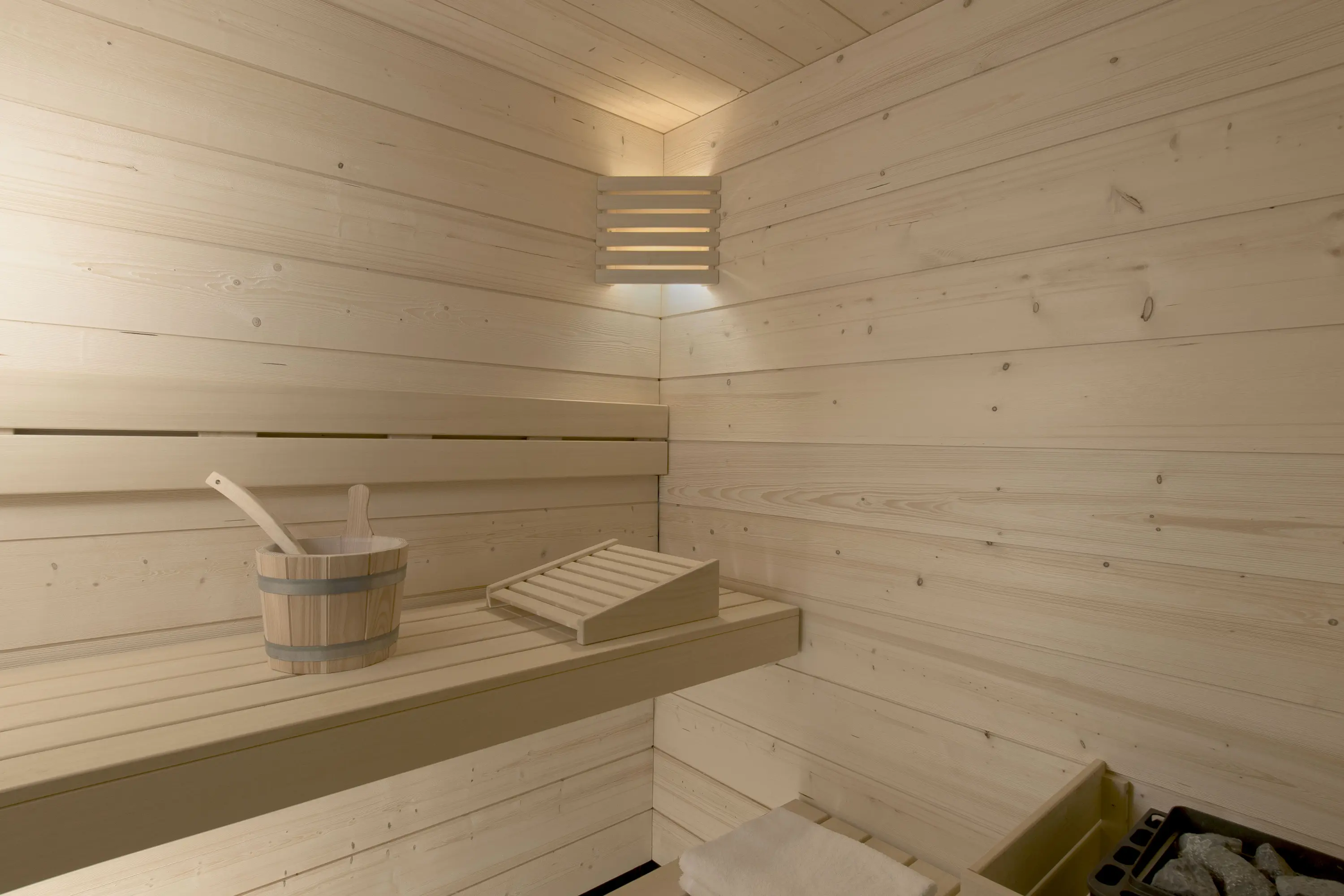 Carmenta | The Wellness Industry - Country Sauna Small