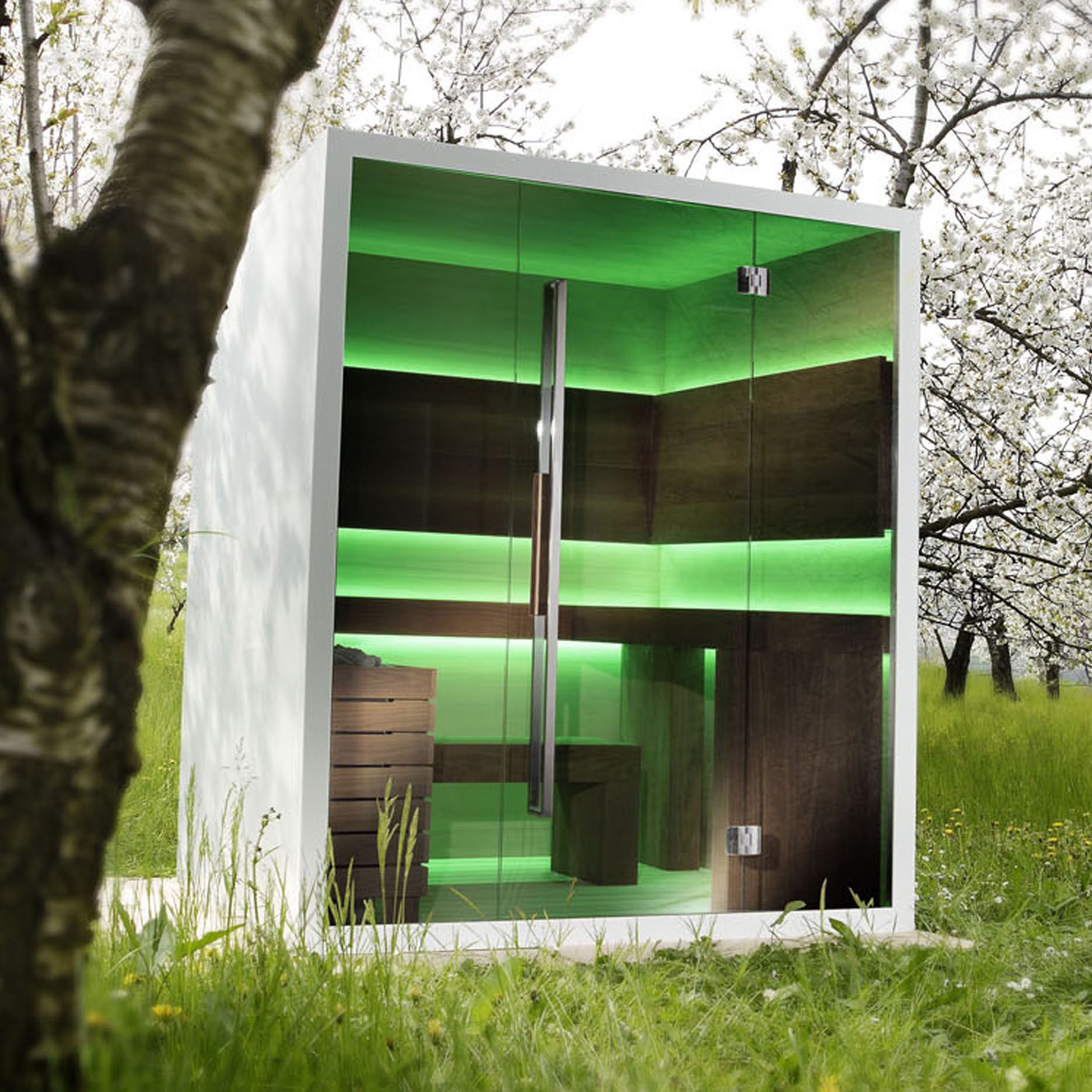Display product Dream Outdoor from manufacturer Carmenta | The Wellness Industry