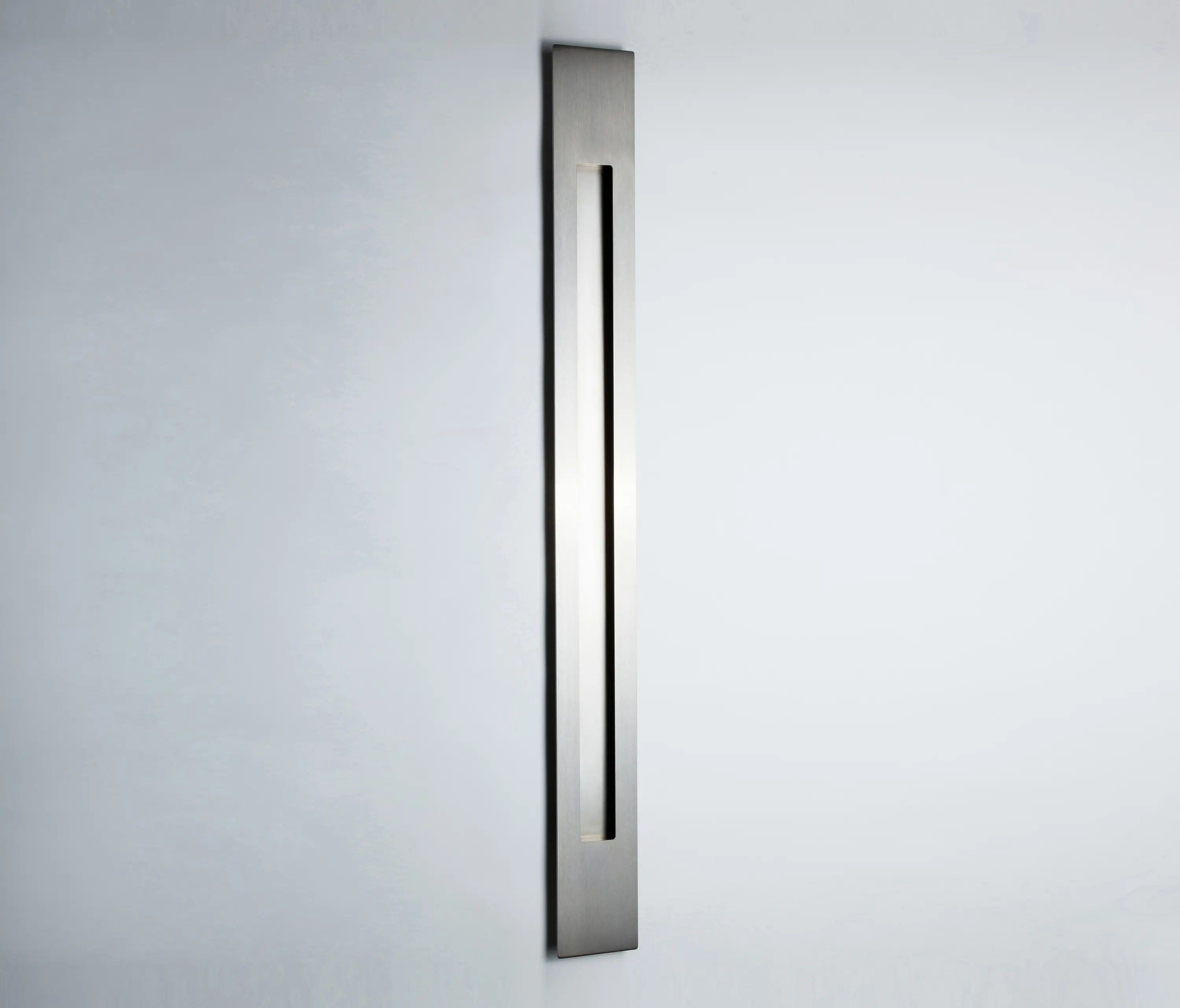 Werding - GS-100 flush pull handle in stainless steel