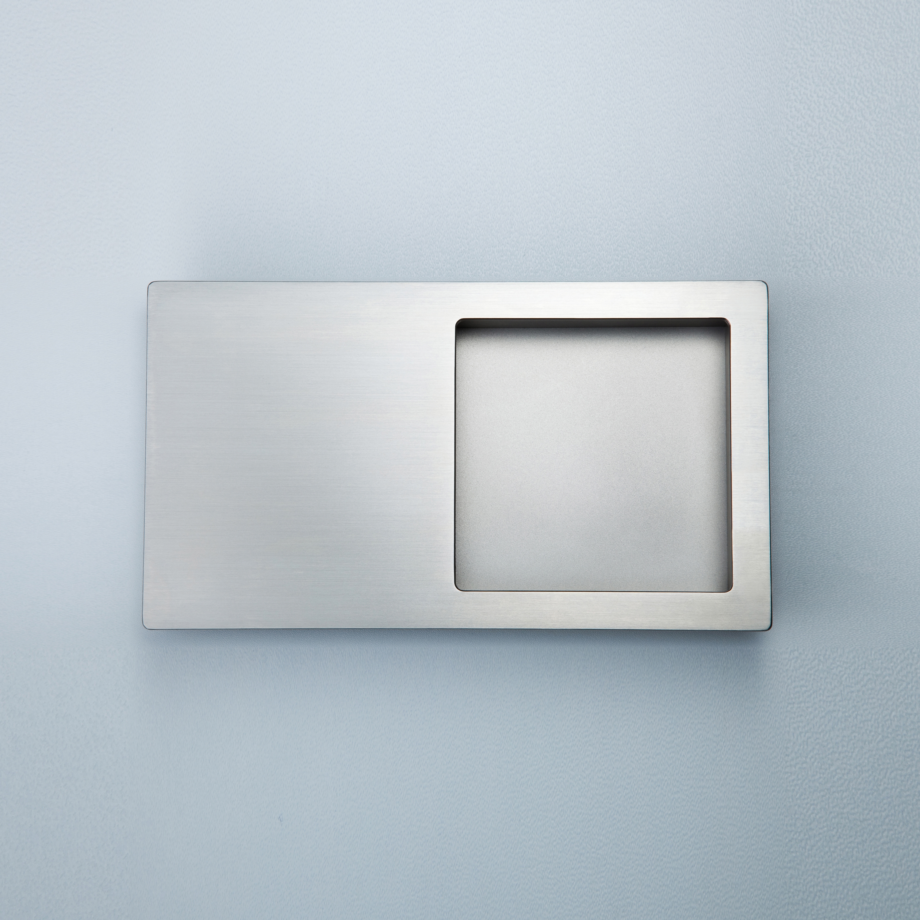 Mostra il prodotto GS-72 pull handle with recessed grip in stainless steel del produttore Werding