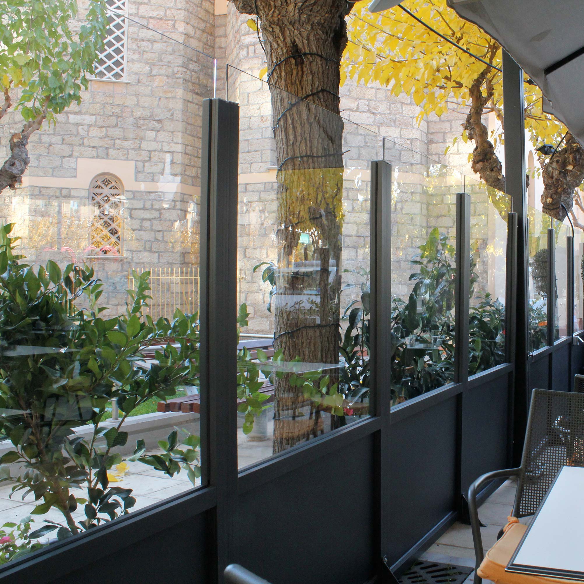 Mostrar el producto Bistro Classic del fabricante SUNBLOCK