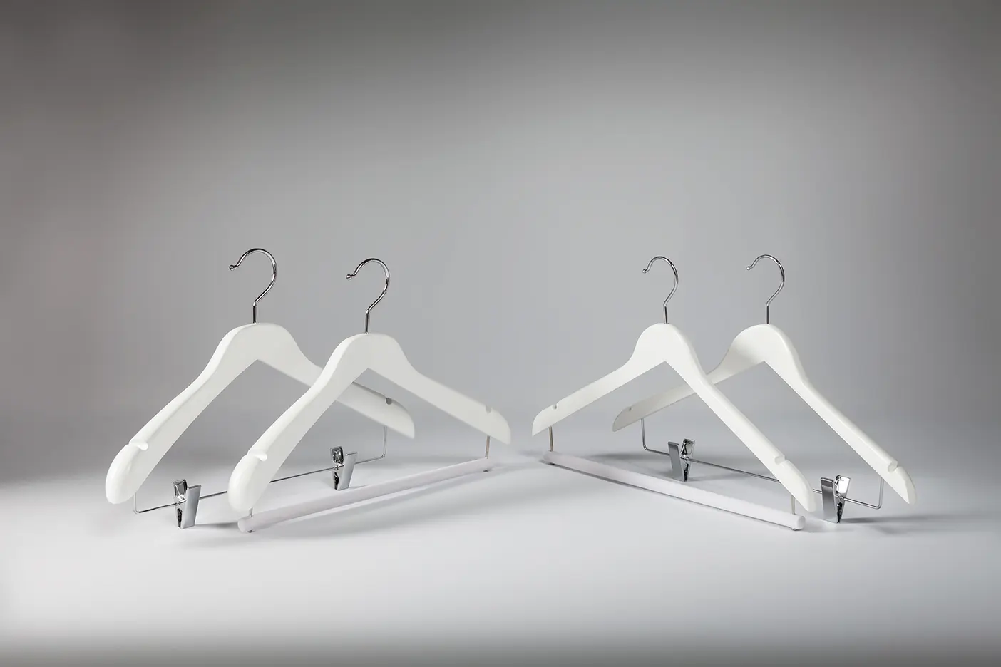 Industrie Toscanini - I Basici | Giulia Hanger