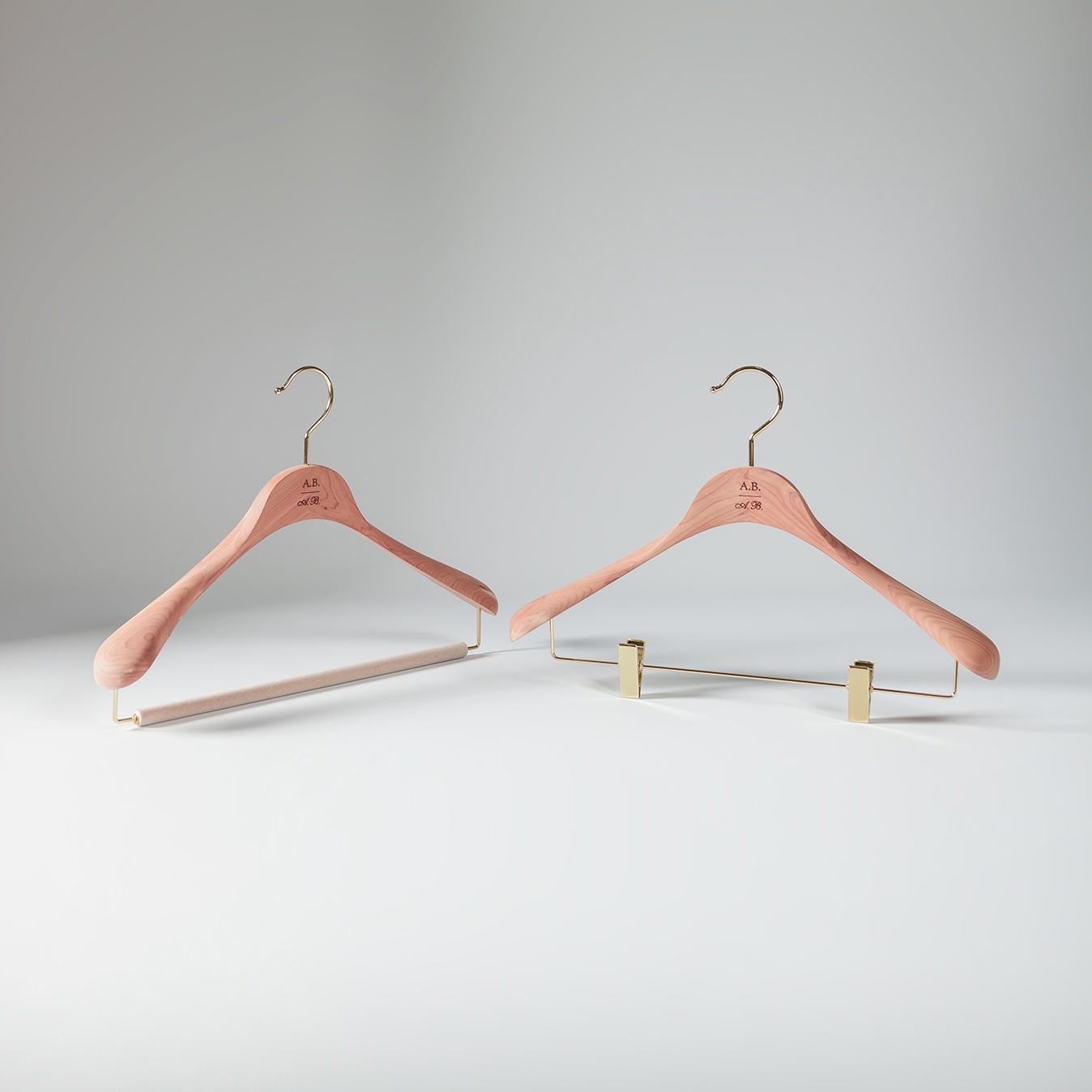 Display product Scented Red Cedar Collection | Alberto Hanger from manufacturer Industrie Toscanini