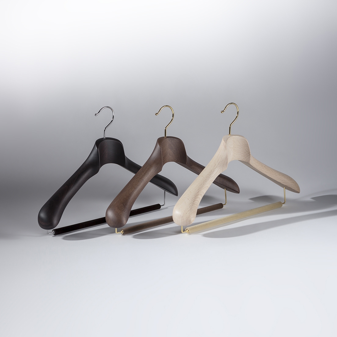 Produkt Su Misura Collection | Guglielmo Hanger des Herstellers Industrie Toscanini anzeigen