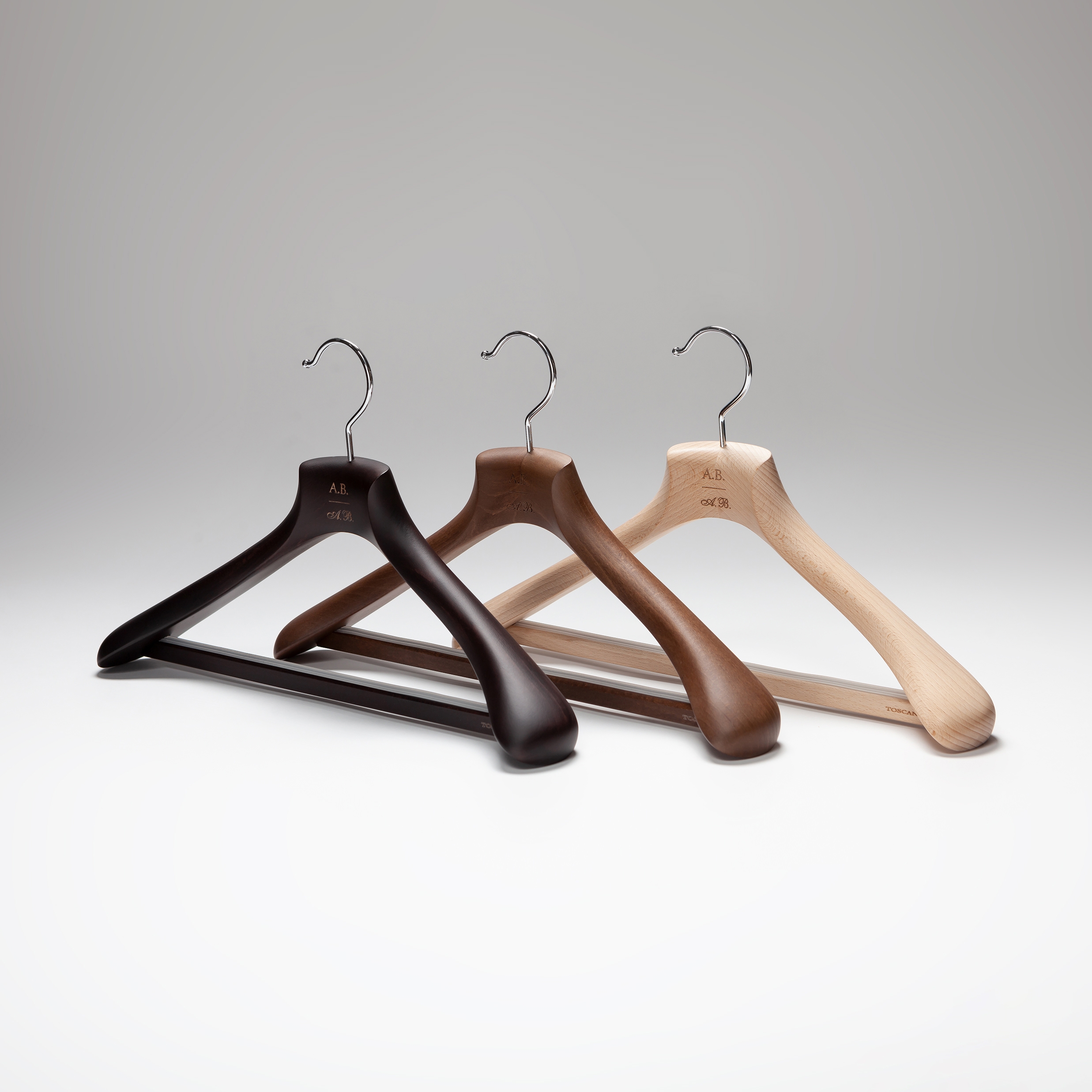 Produkt Su Misura Collection | Marcello Giacca Hanger des Herstellers Industrie Toscanini anzeigen