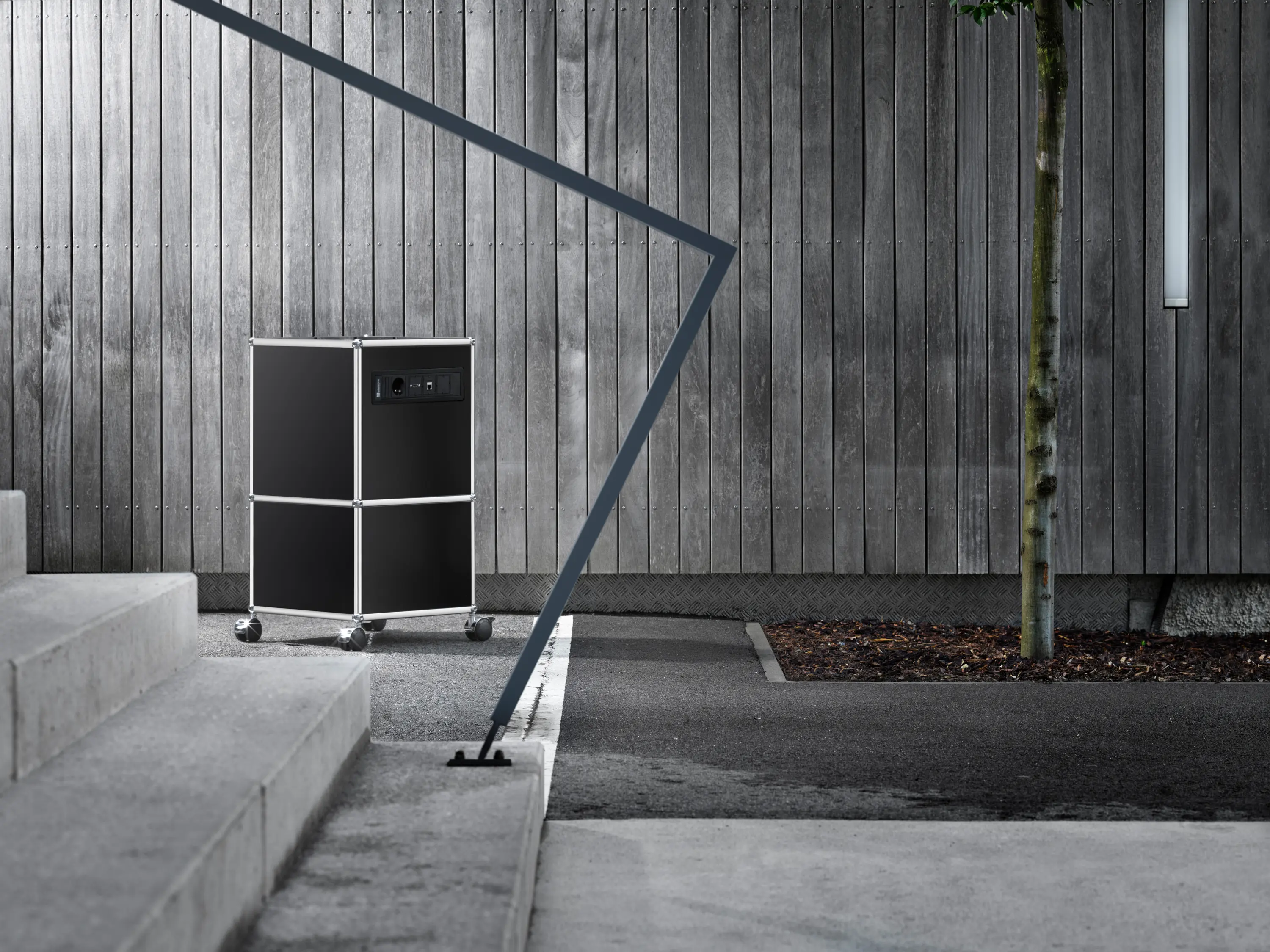 infoWERK Medien & Technik - USM Haller | teamCADDY