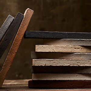 ULTIMA LINEAR BRICKS