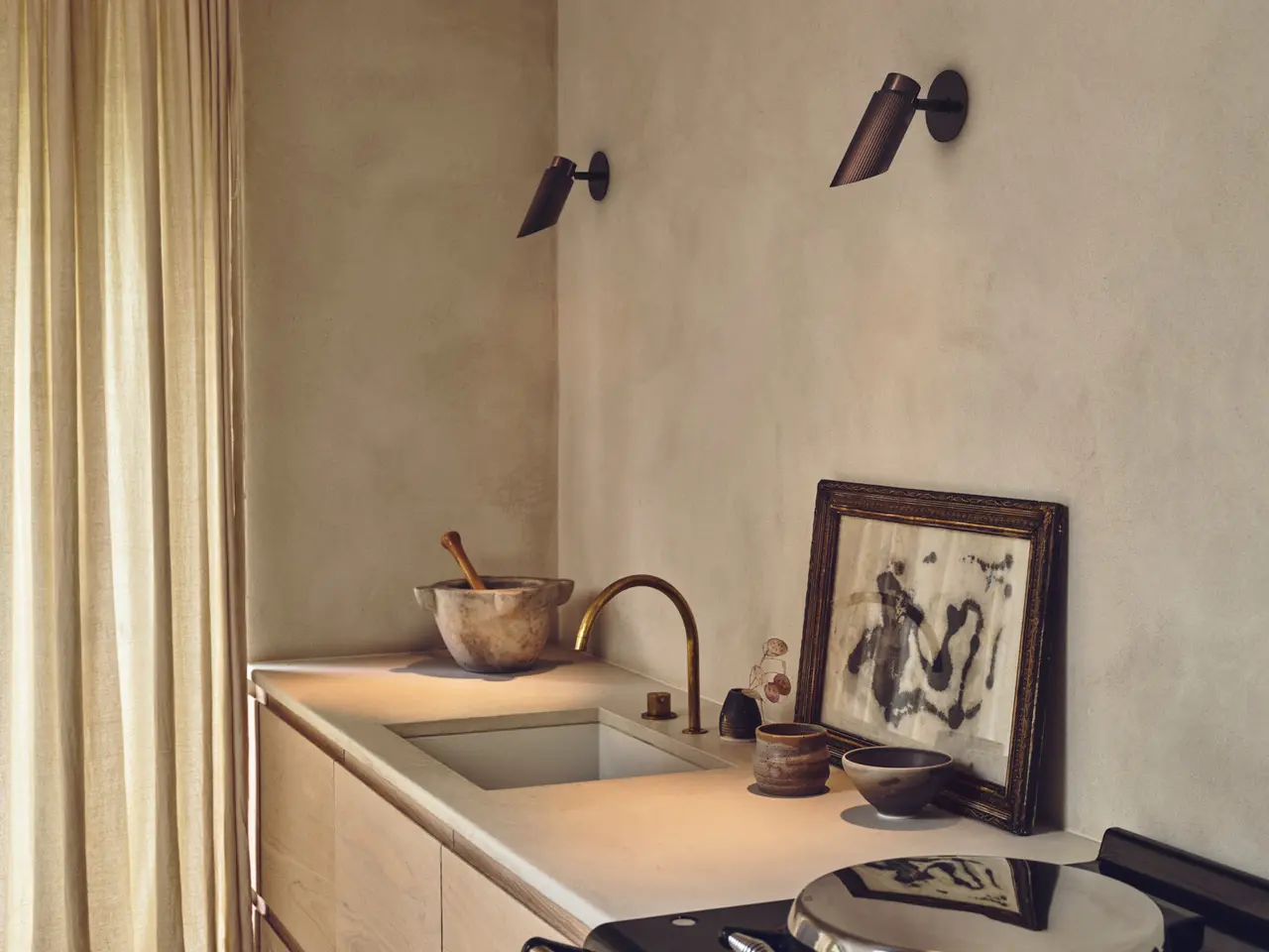J. Adams & Co - Spot Pro | 160 Pendant - Bronze