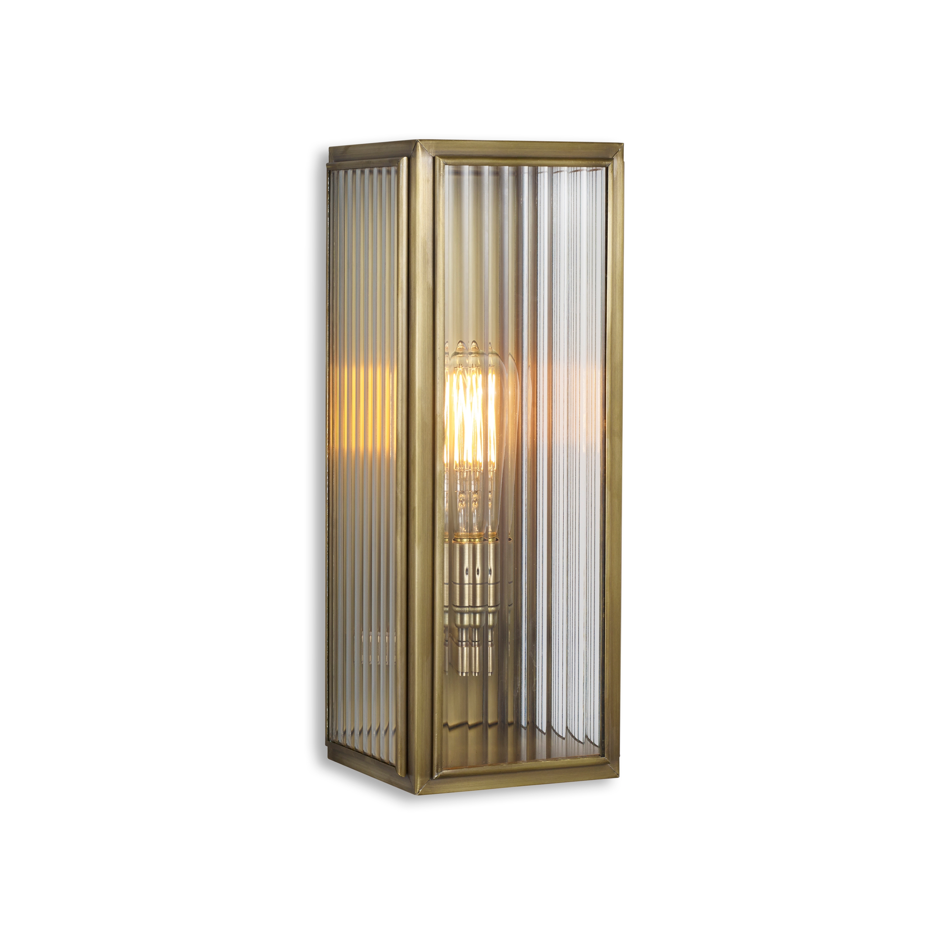 Afficher le produit Lantern | Ash Wall Light - Medium - Antique Brass & Clear Reeded Glass du fabricant J. Adams & Co