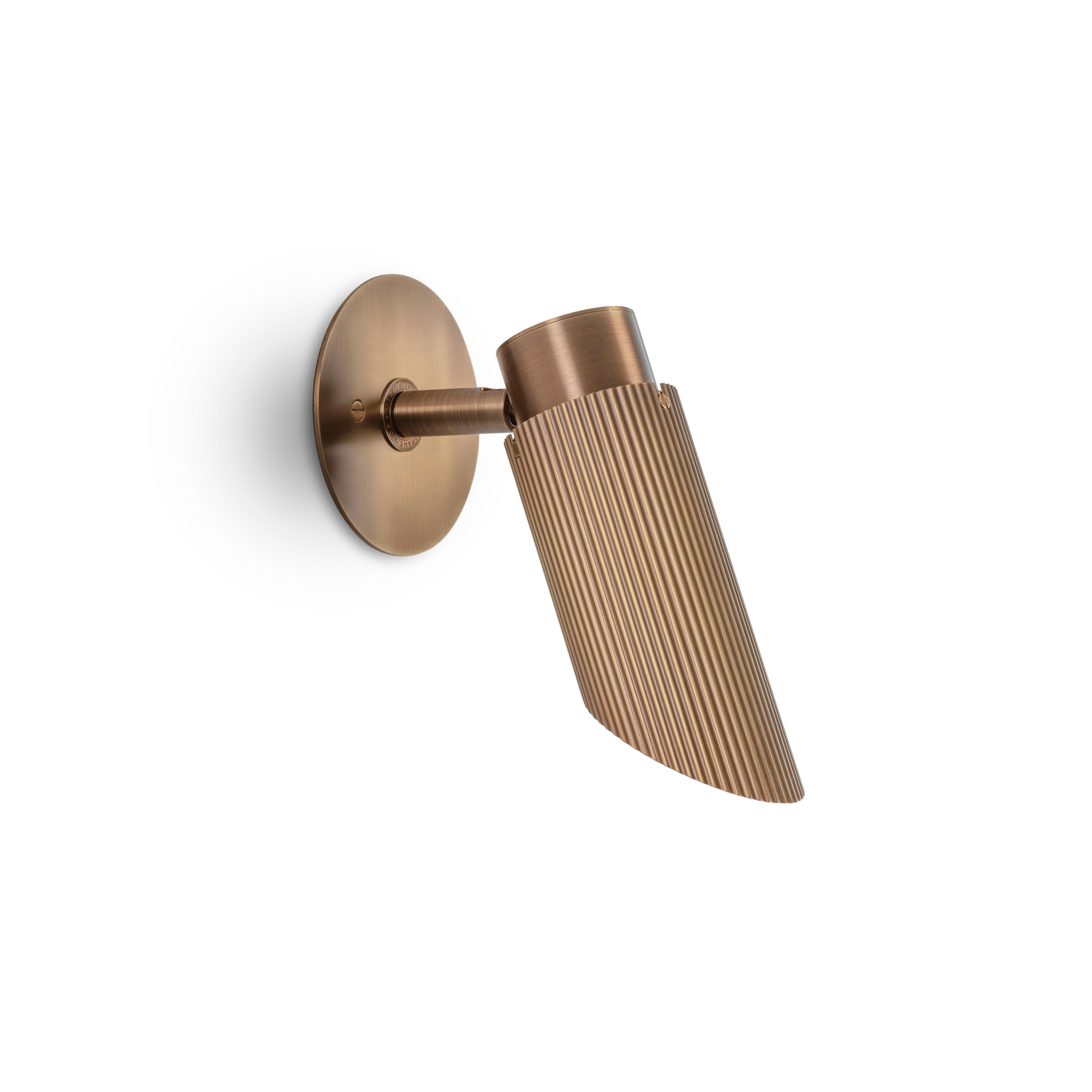 Mostrar el producto Spot Pro | Wall Light - Antique Brass del fabricante J. Adams & Co