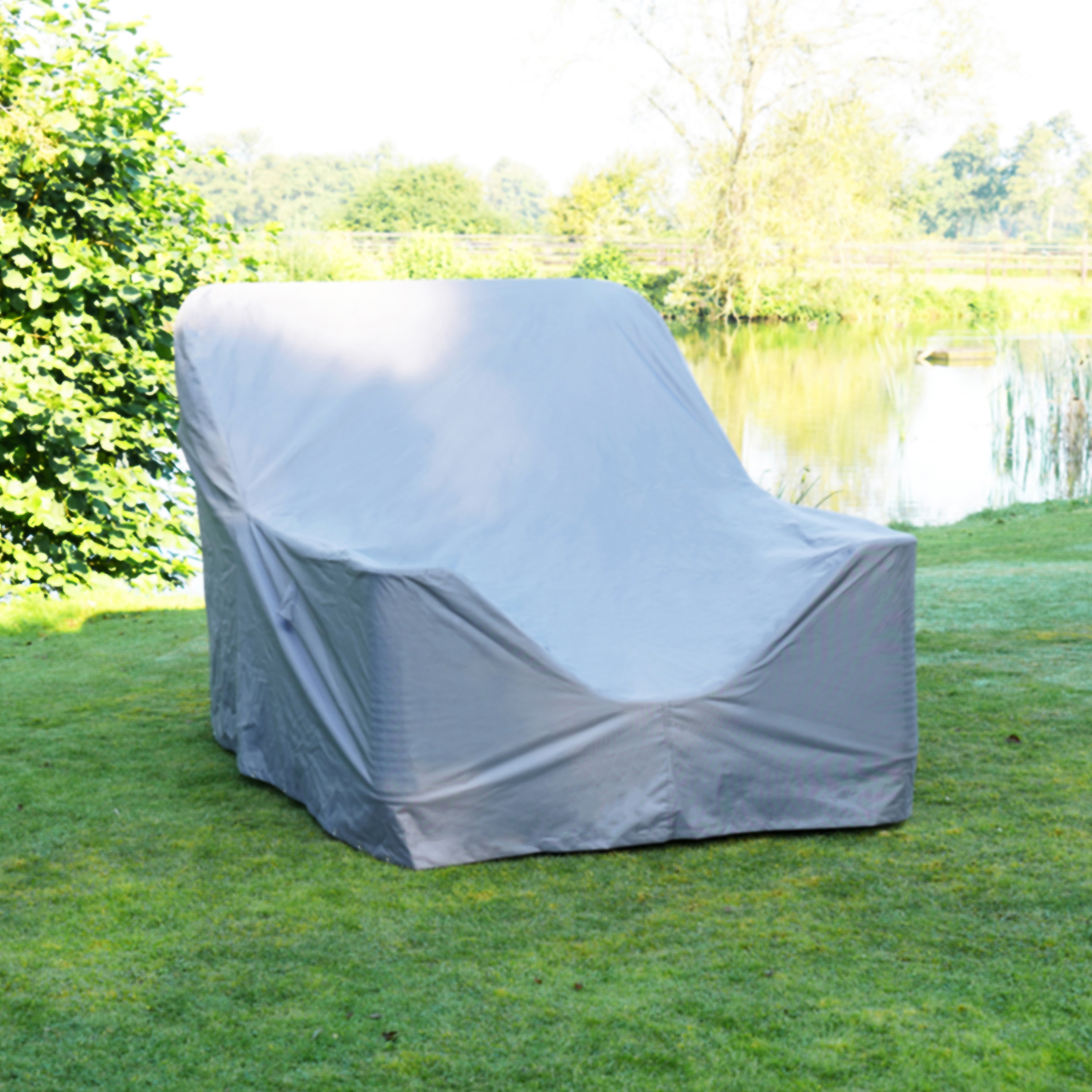 Display product liv.be protective cover opened from manufacturer liv.be