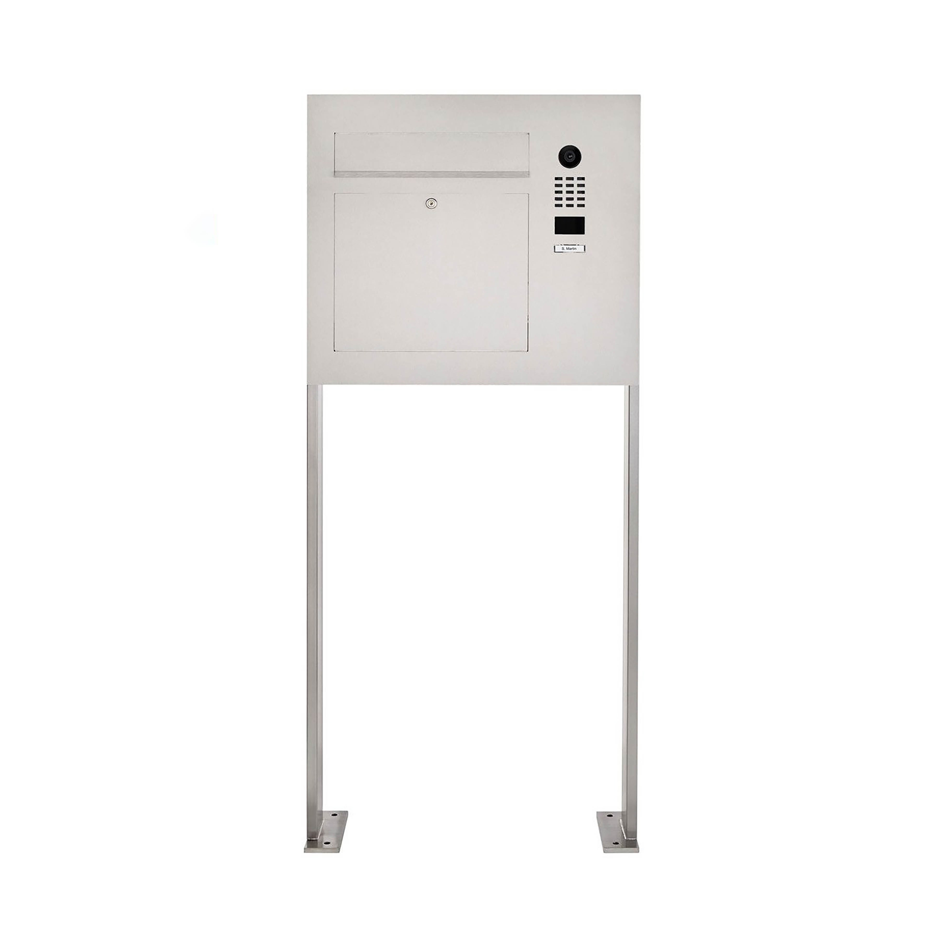 Display product Designer | Edelstahl Standbriefkasten Designer Modell BIG ST-P mit DoorBird Video- Sprechanlage seitlich Rechts from manufacturer Briefkasten Manufaktur
