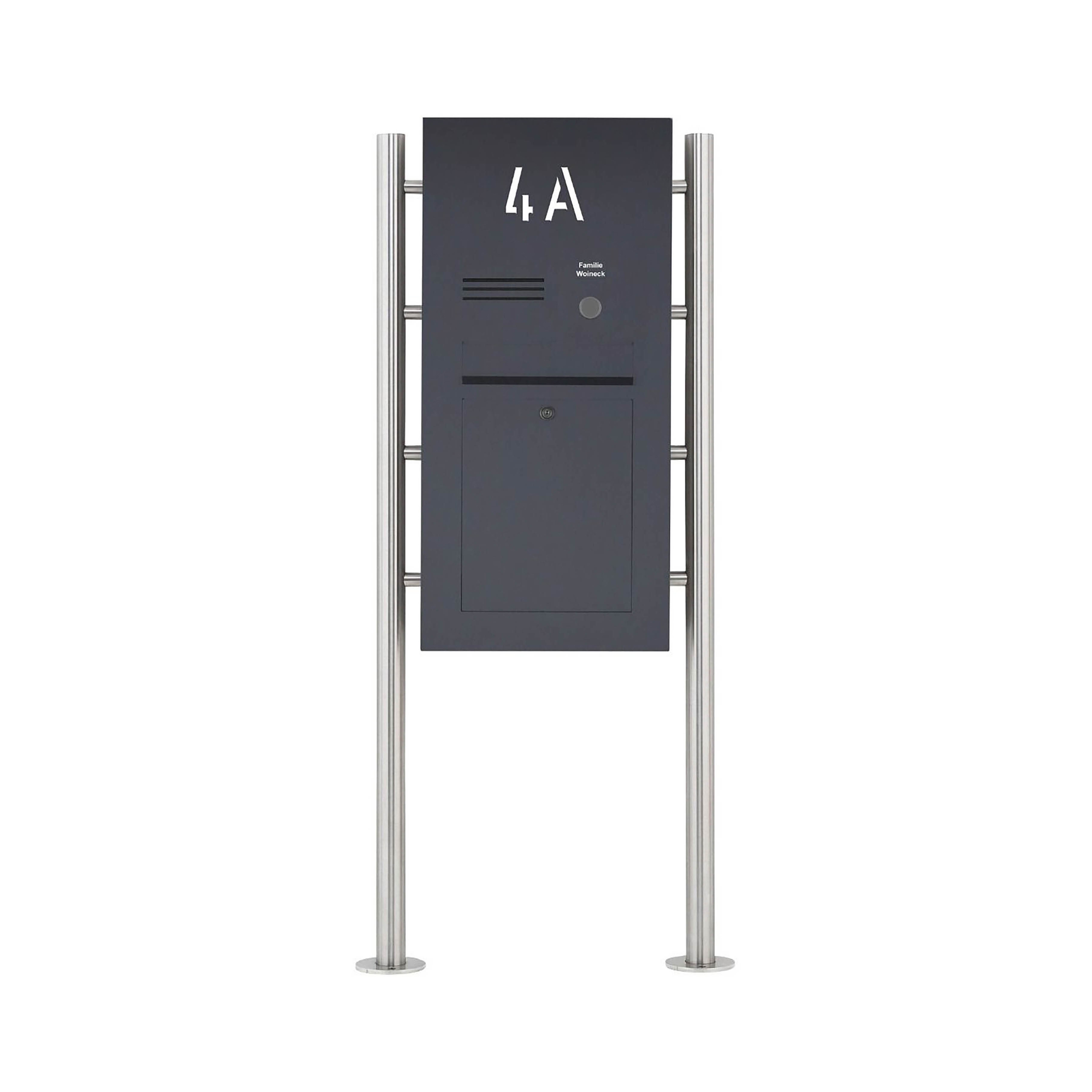 Designer | Edelstahl Standbriefkasten Designer ST-R - Hausnummer hinterbeleuchtet - RAL nach Wahl - INDIVIDUELL